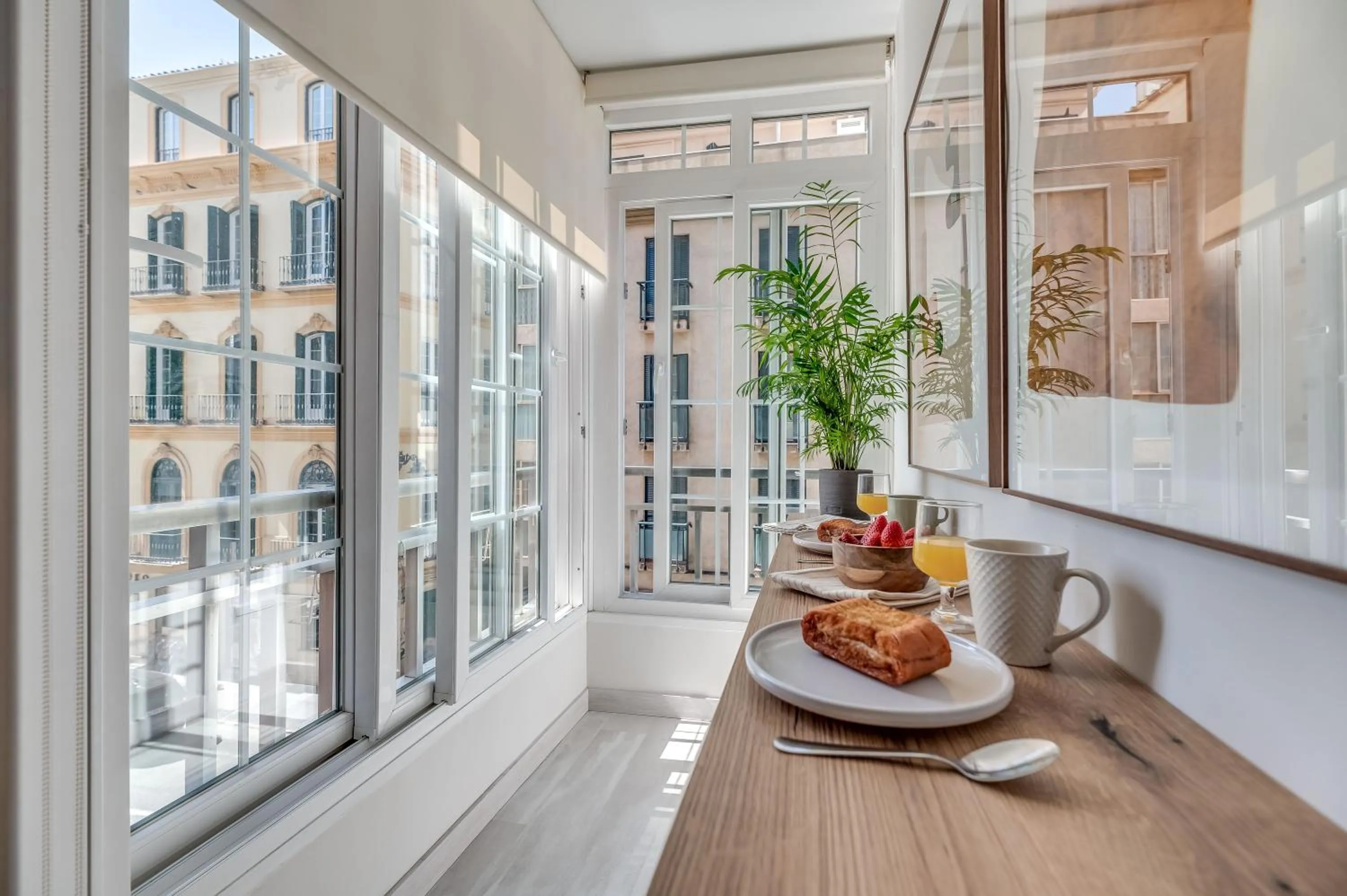Superior Four-Bedroom Apartment in Victoria 16 Premium by Nagoa Homes