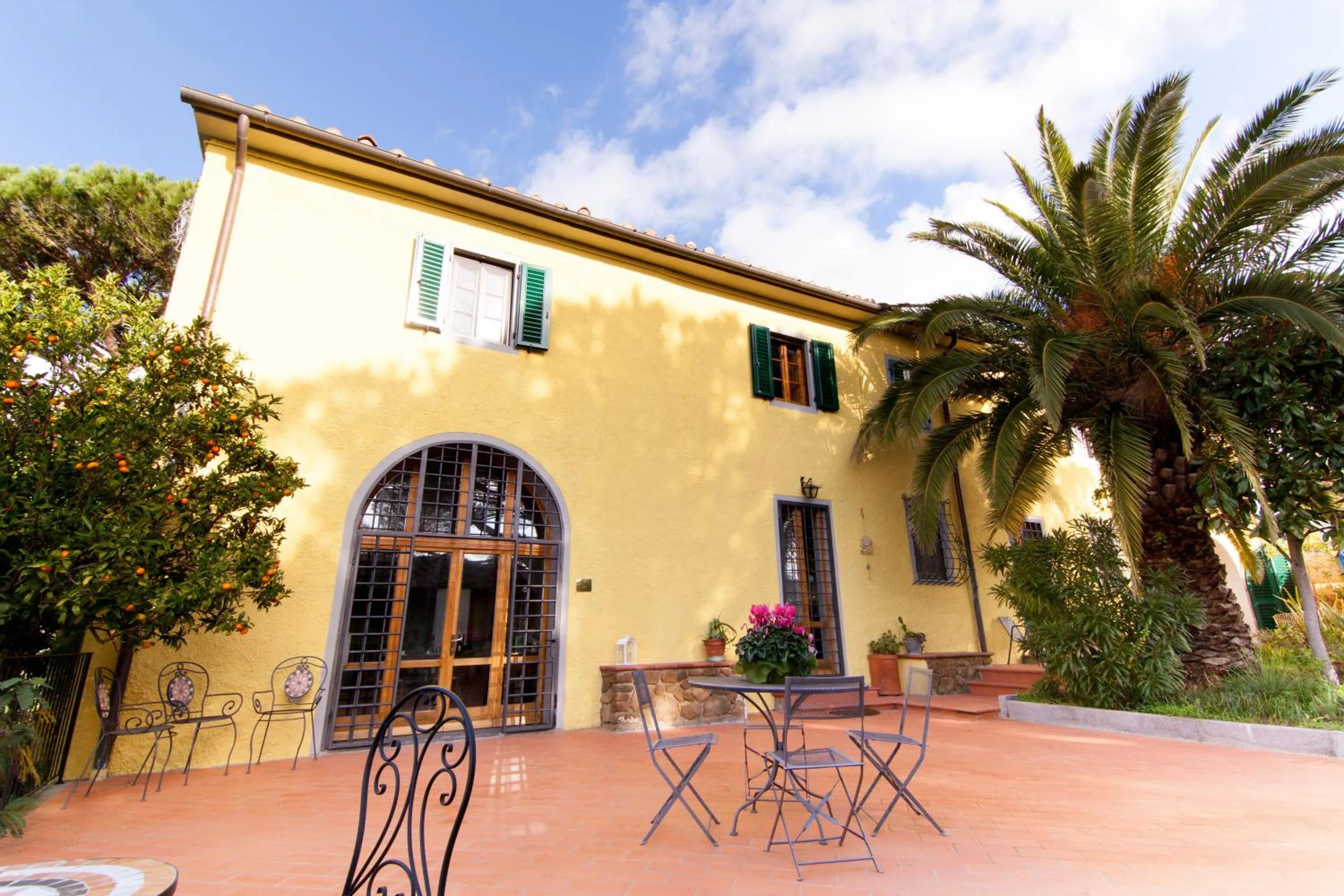 Facade/entrance in Agriturismo Podere Rondinaio