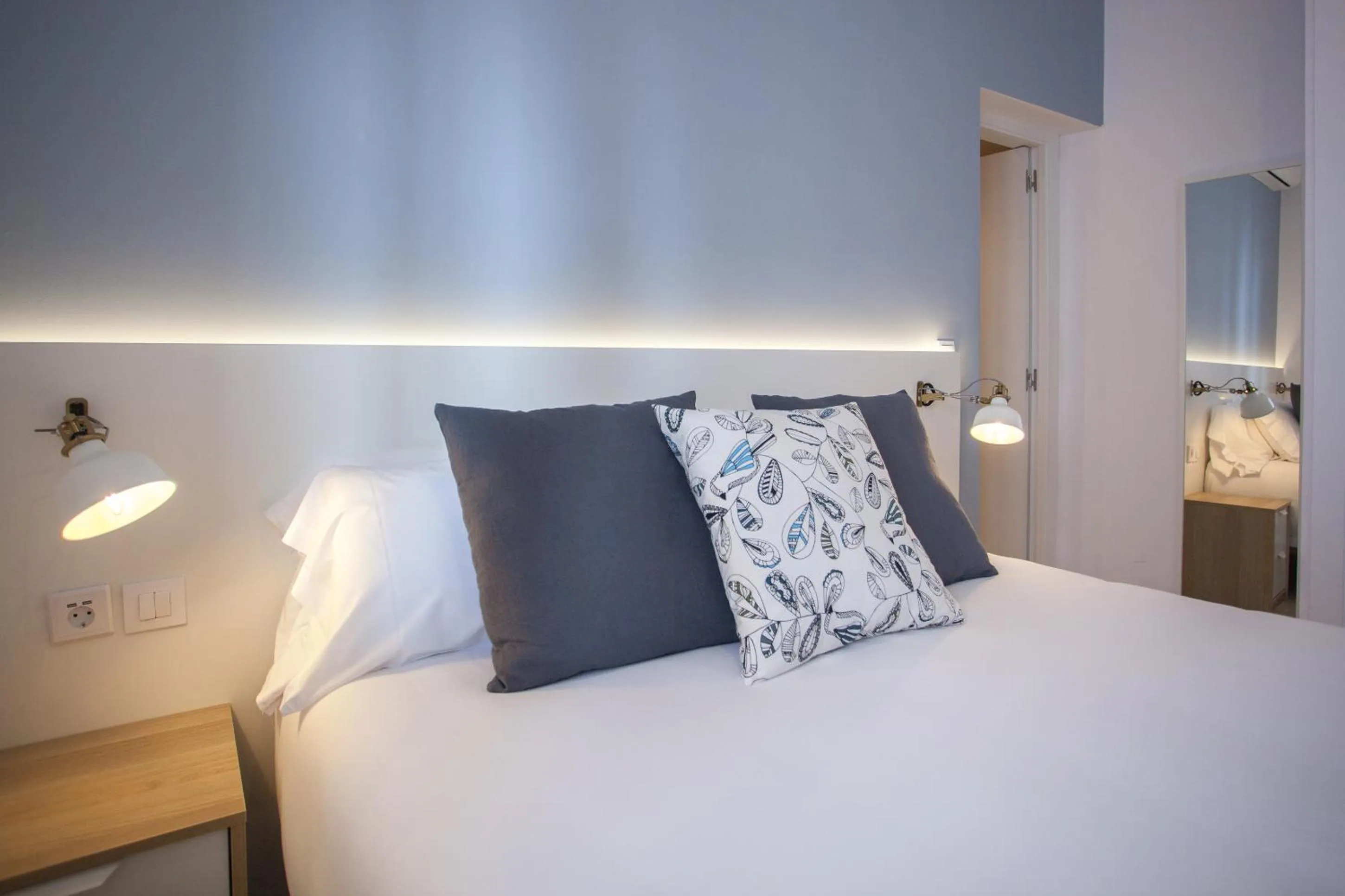 Bedroom, Bed in Apartment in Malasaña