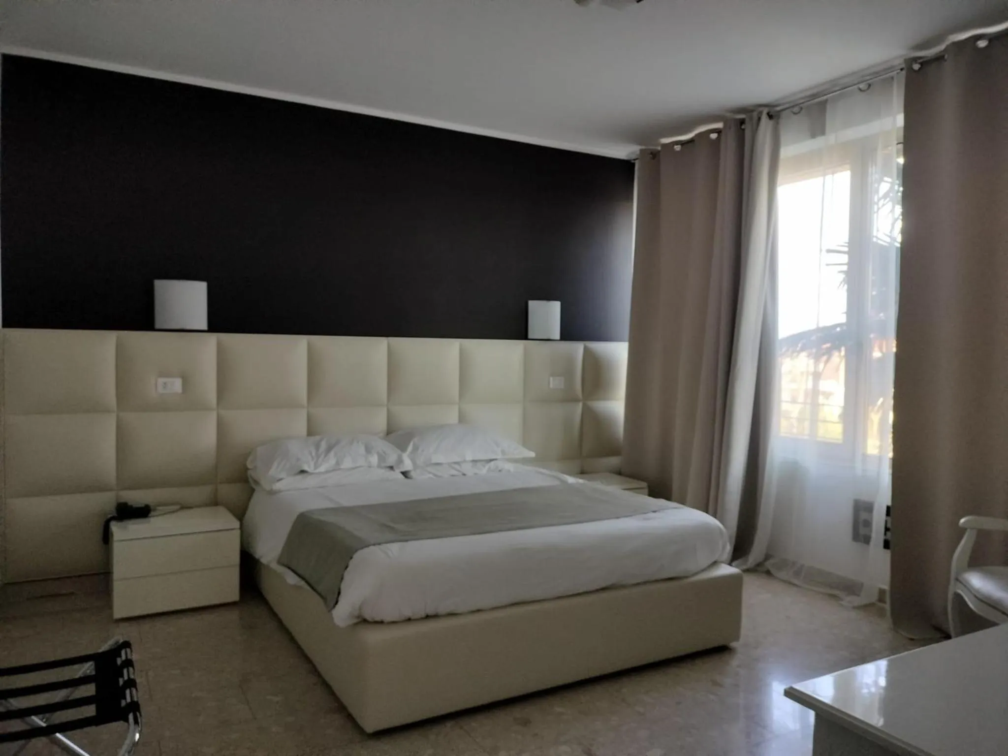 Bed in Hotel Noventa