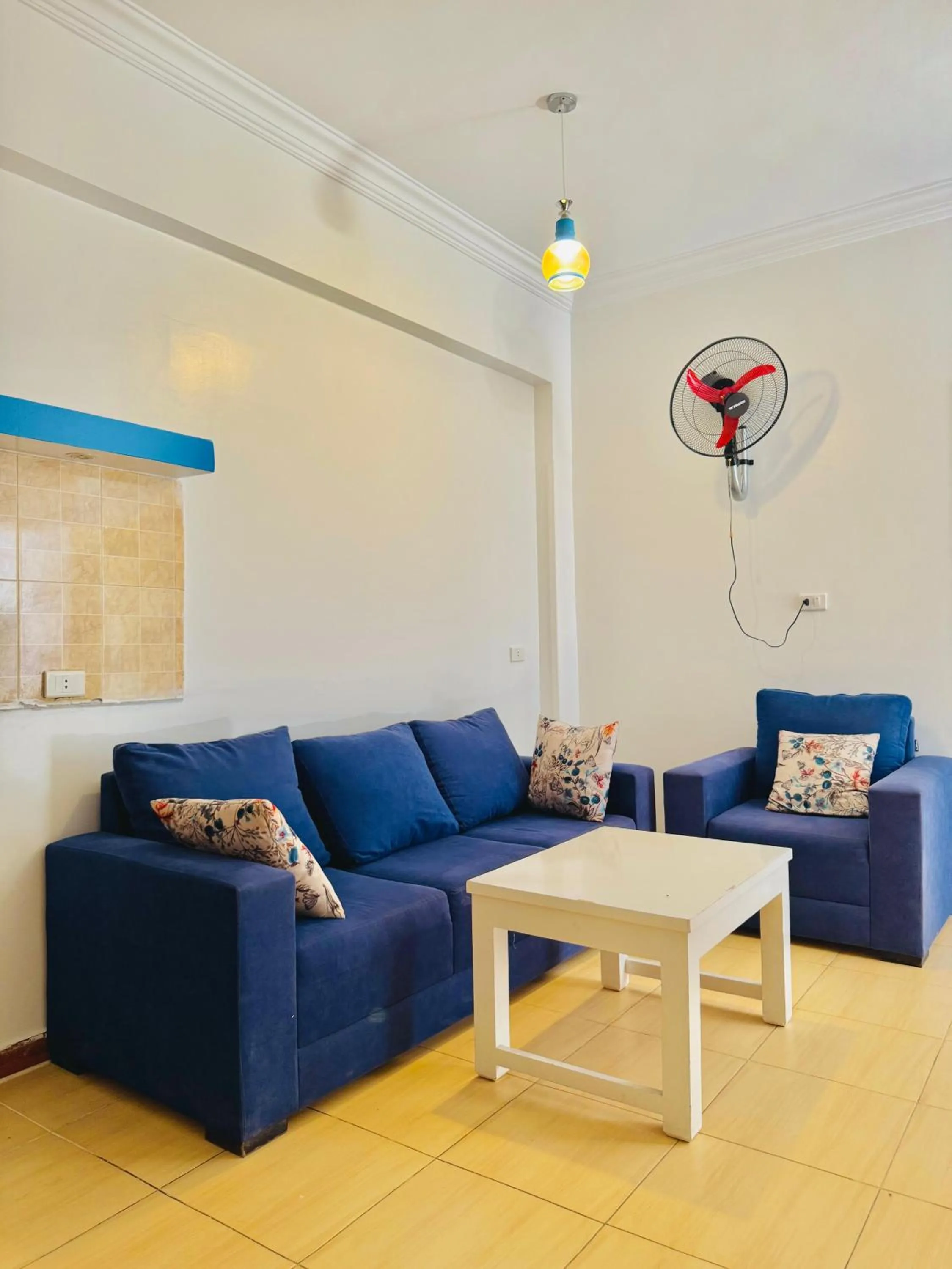 Living room in Luxor Guest House