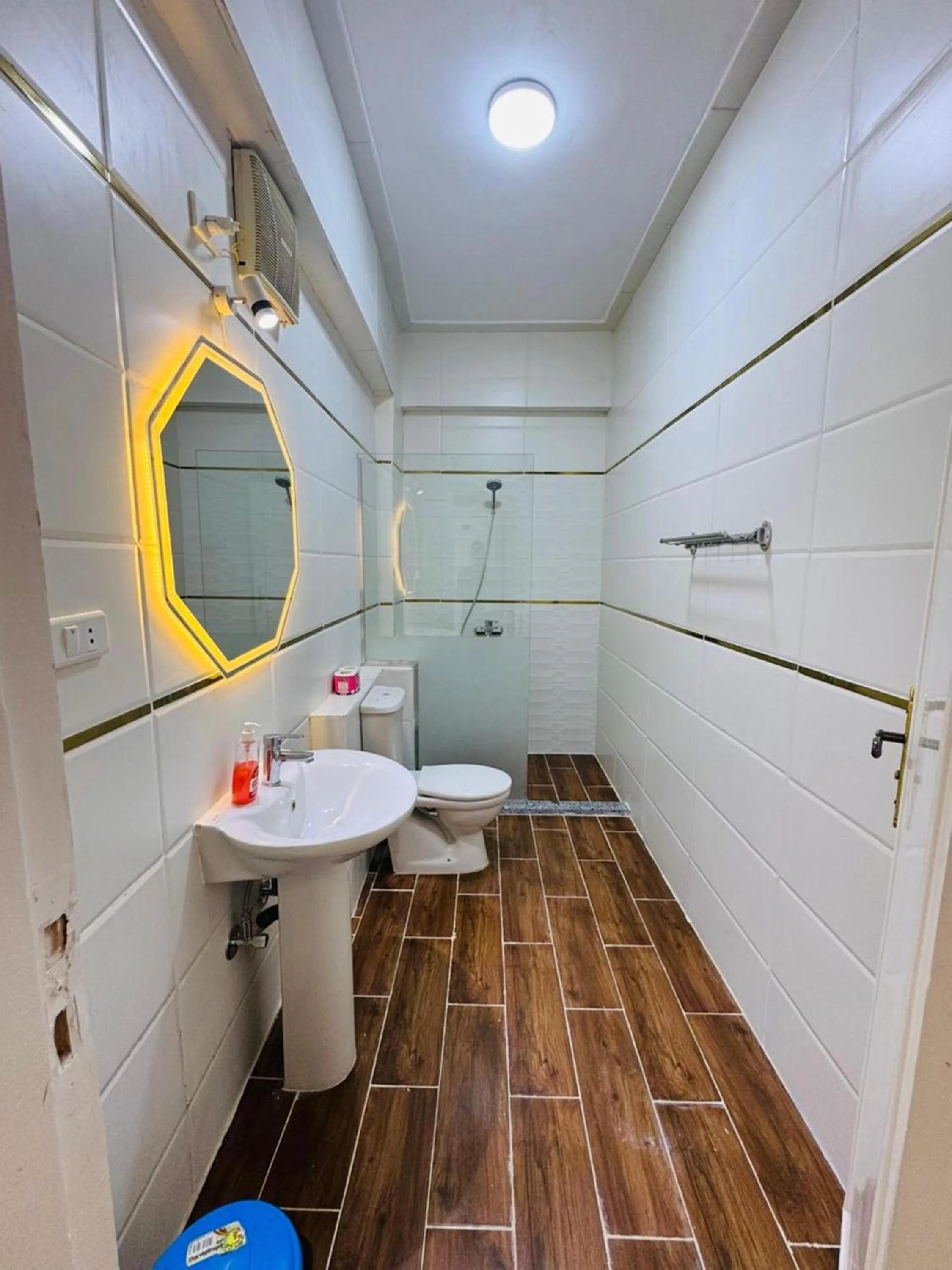 Bathroom in Luxor Guest House