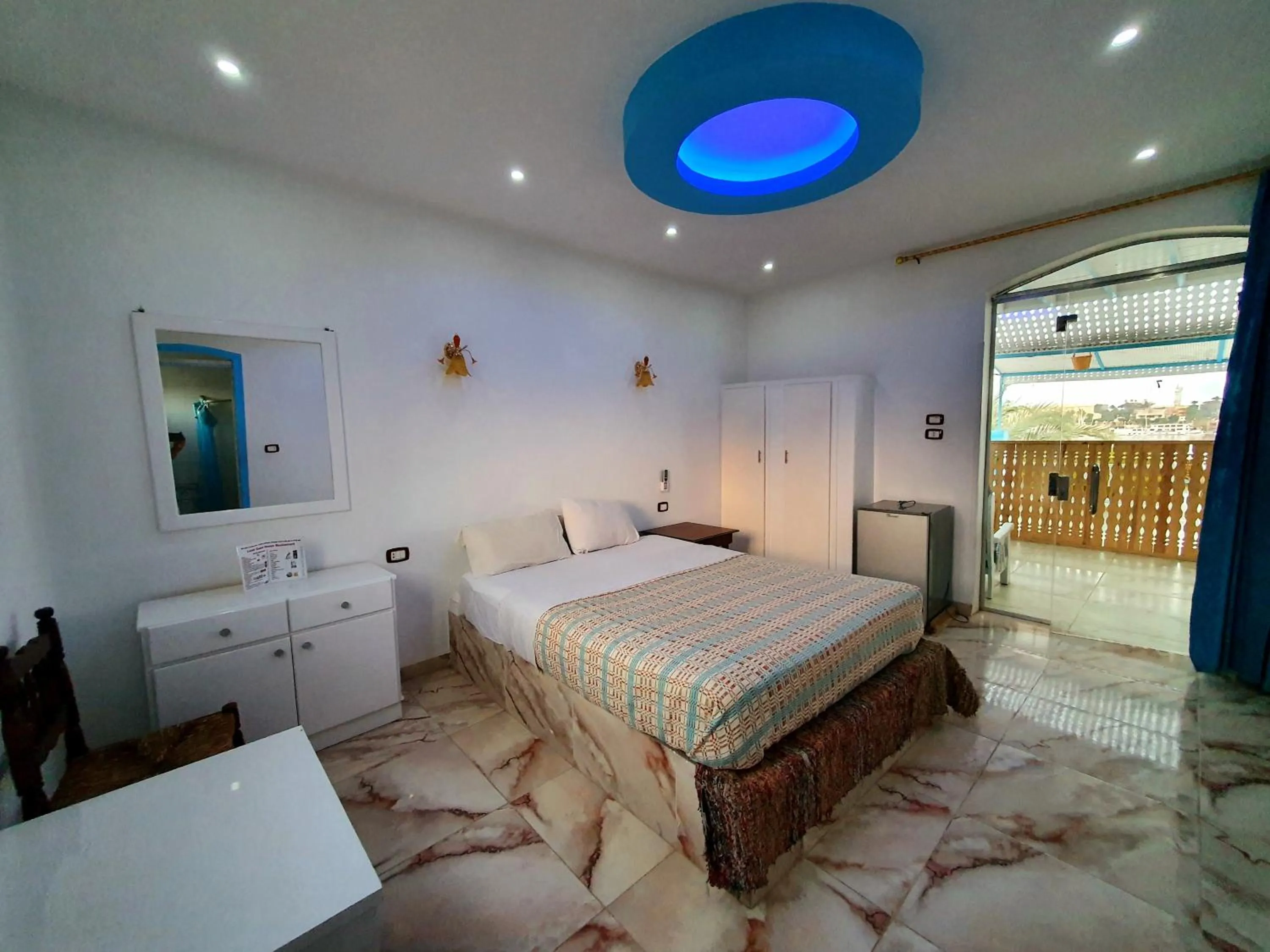 Bed in Luxor Guest House