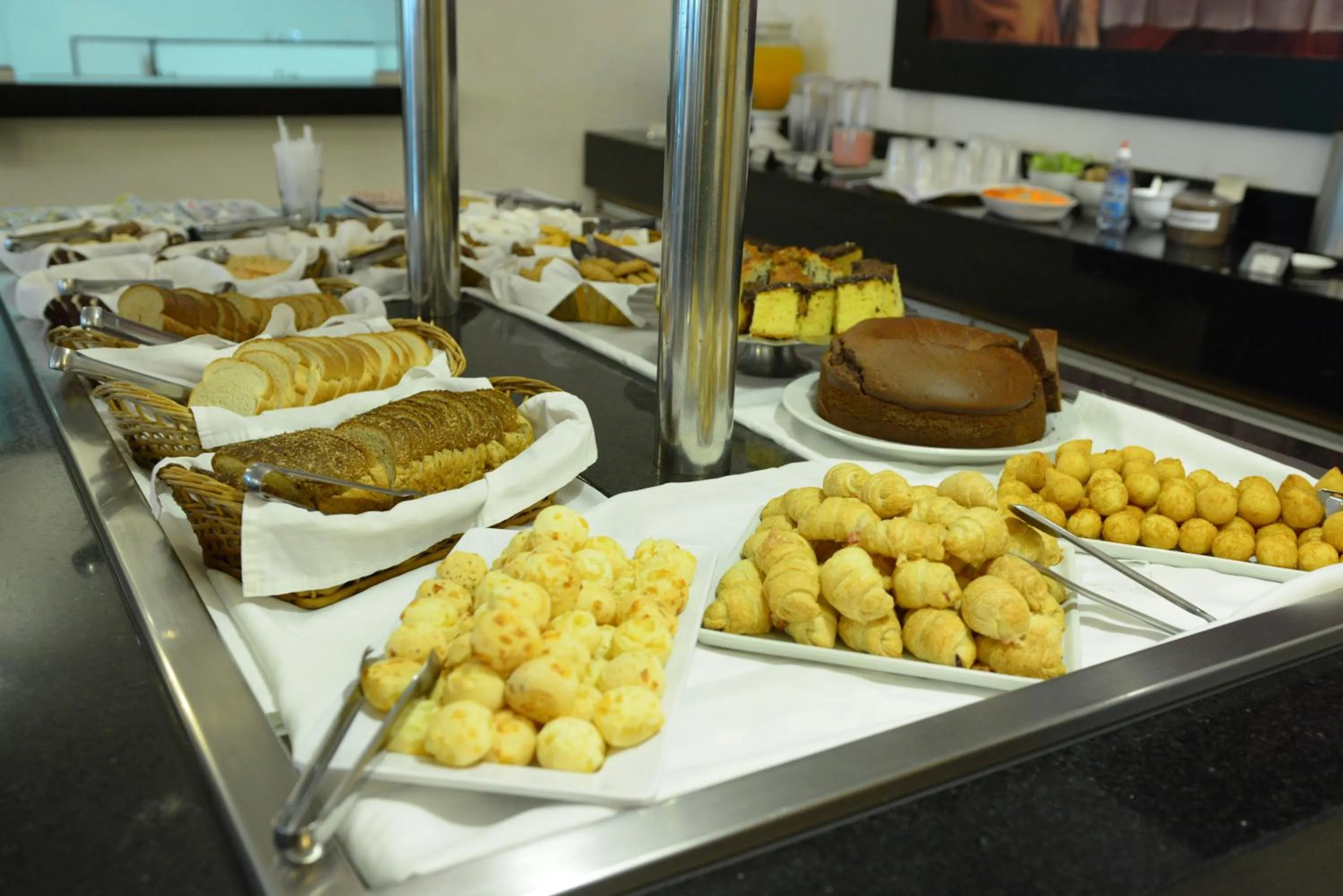 Restaurant/places to eat in Hotel Nossa Casa