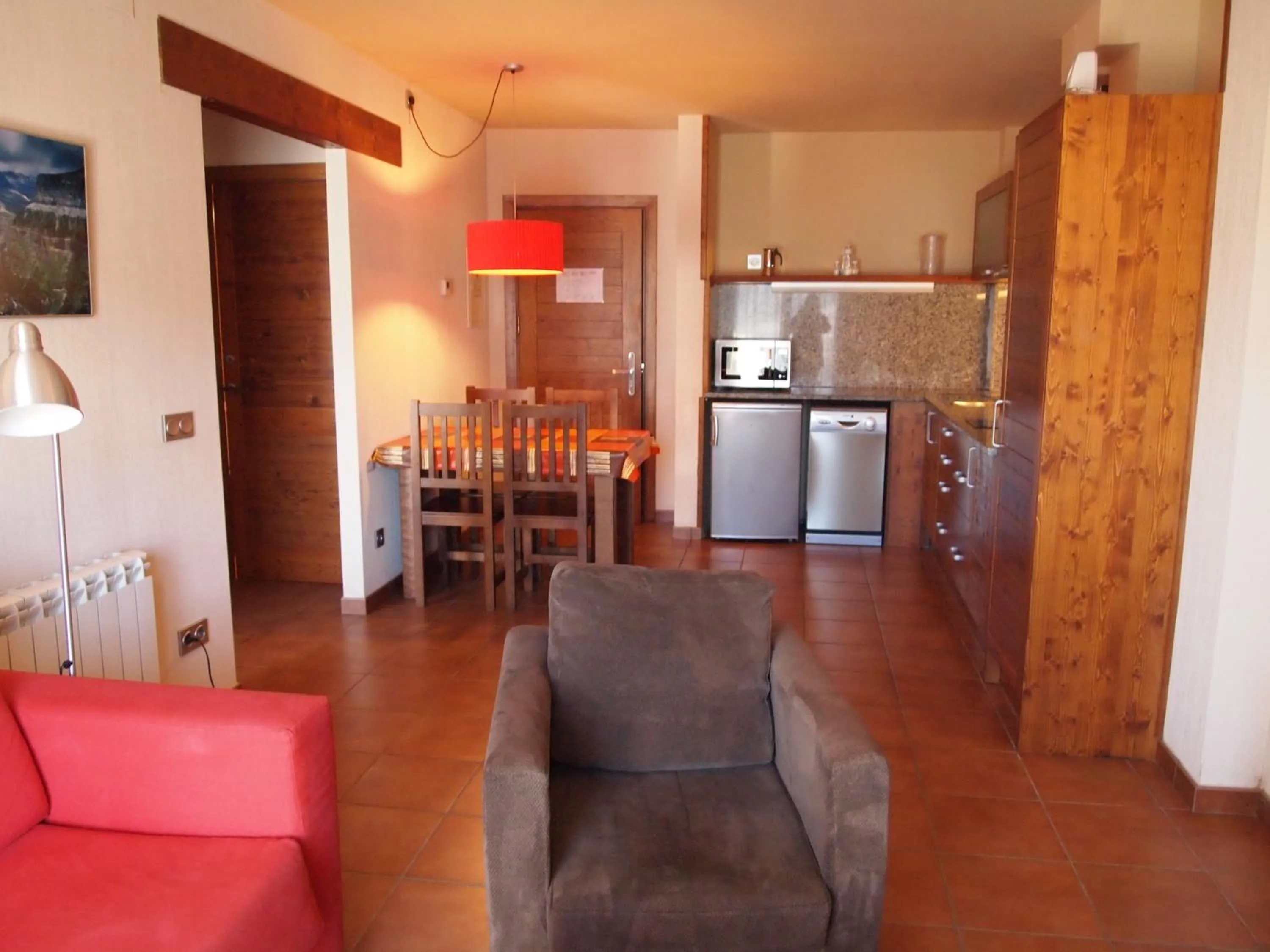 Kitchen or kitchenette in Aparthotel Bellver