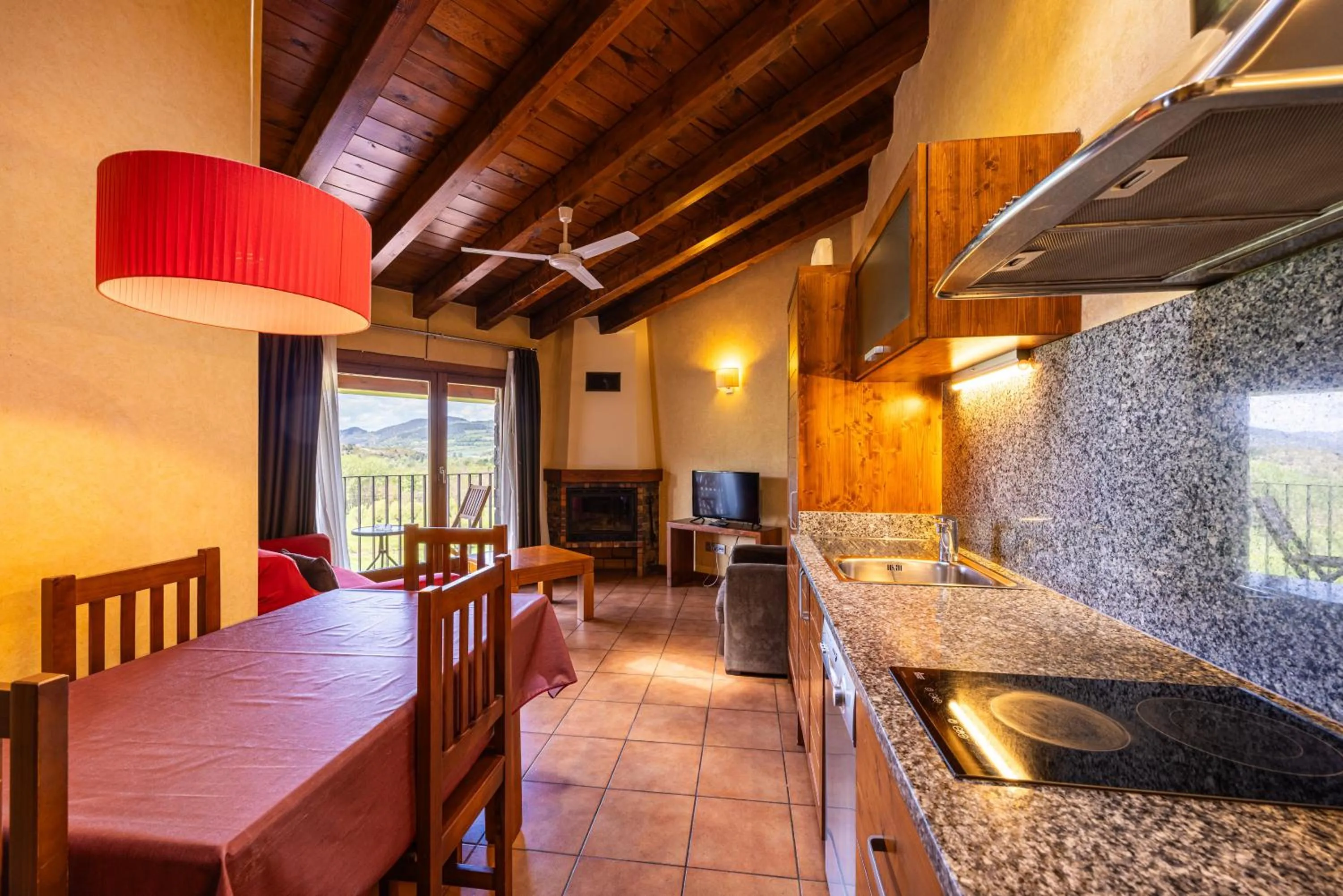 Kitchen or kitchenette in Aparthotel Bellver