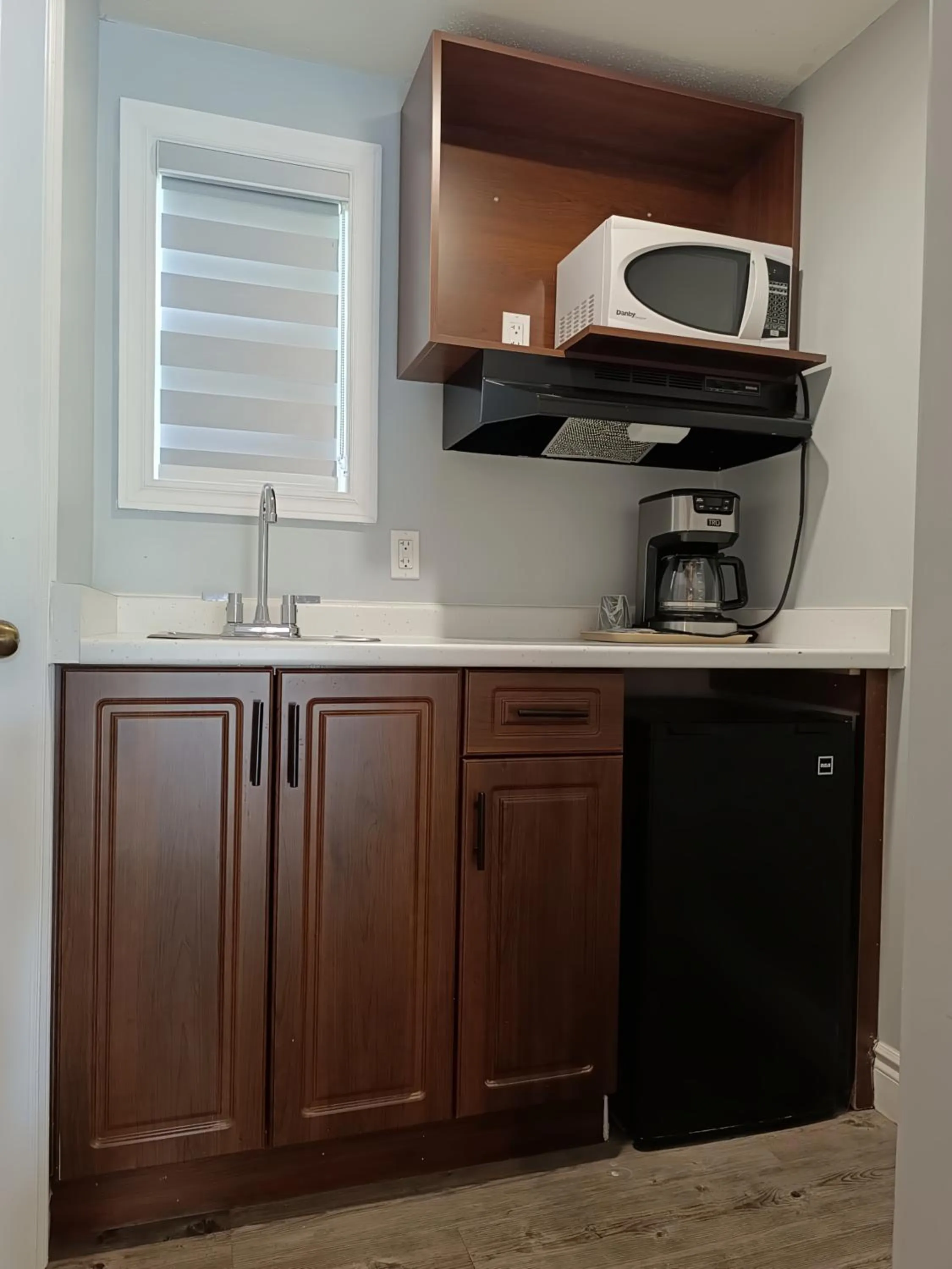 First Canada Hotel Cornwall Hwy 401 ON