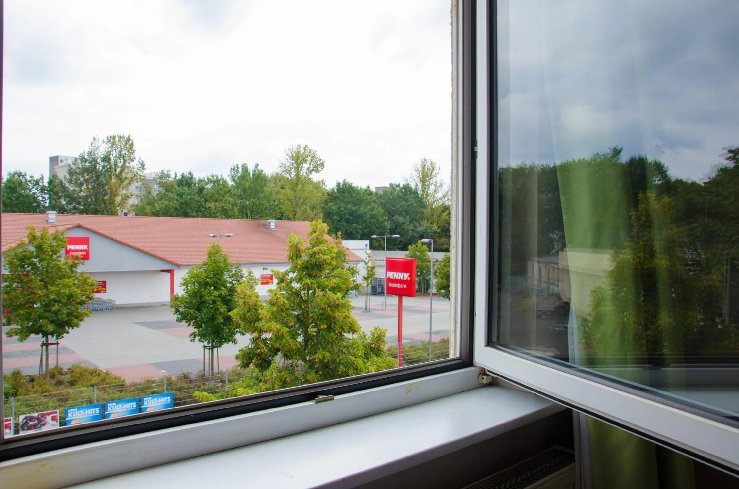 City view in Panorama Hotel Frankfurt Offenbach Süd