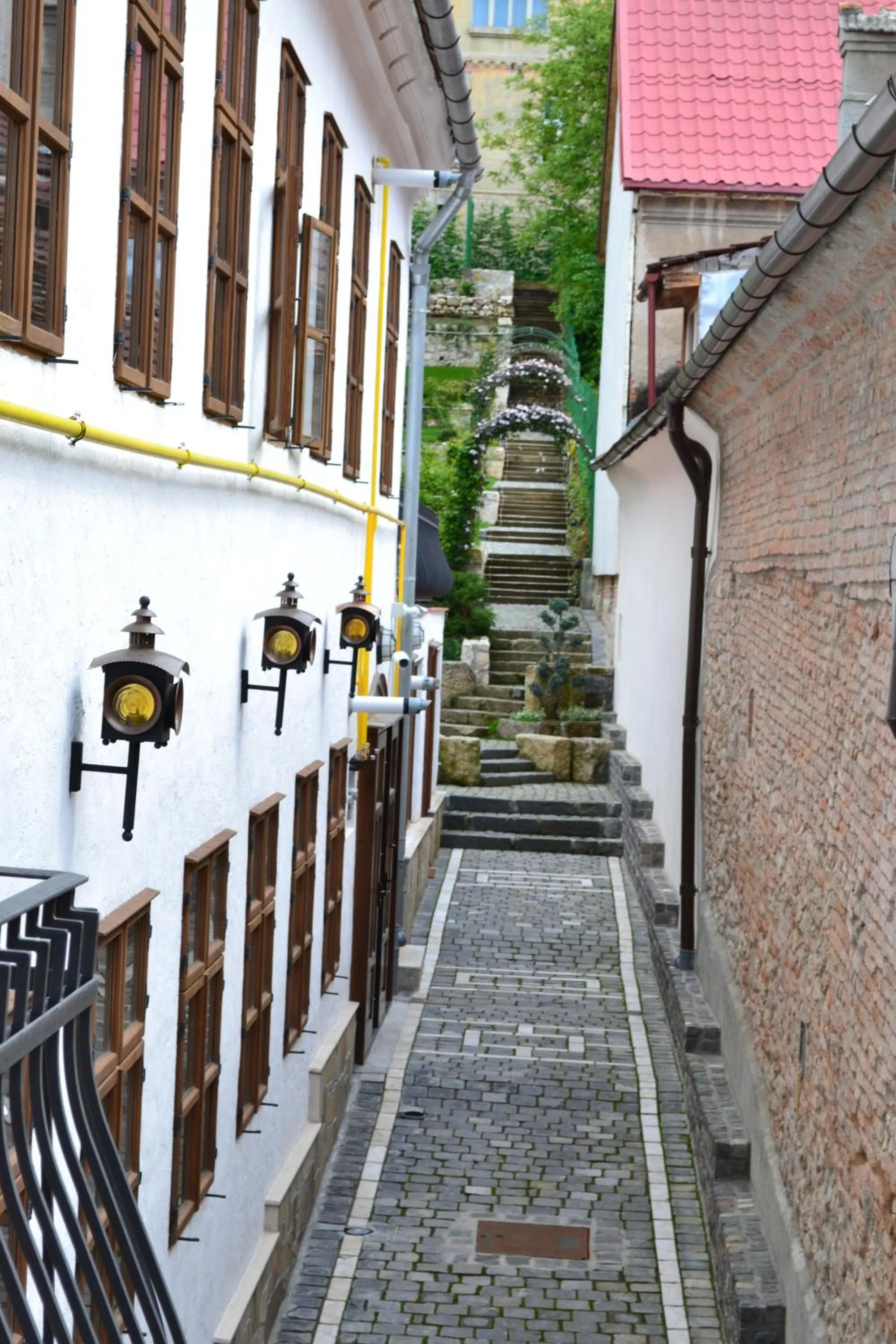 Property building in Casa Veche