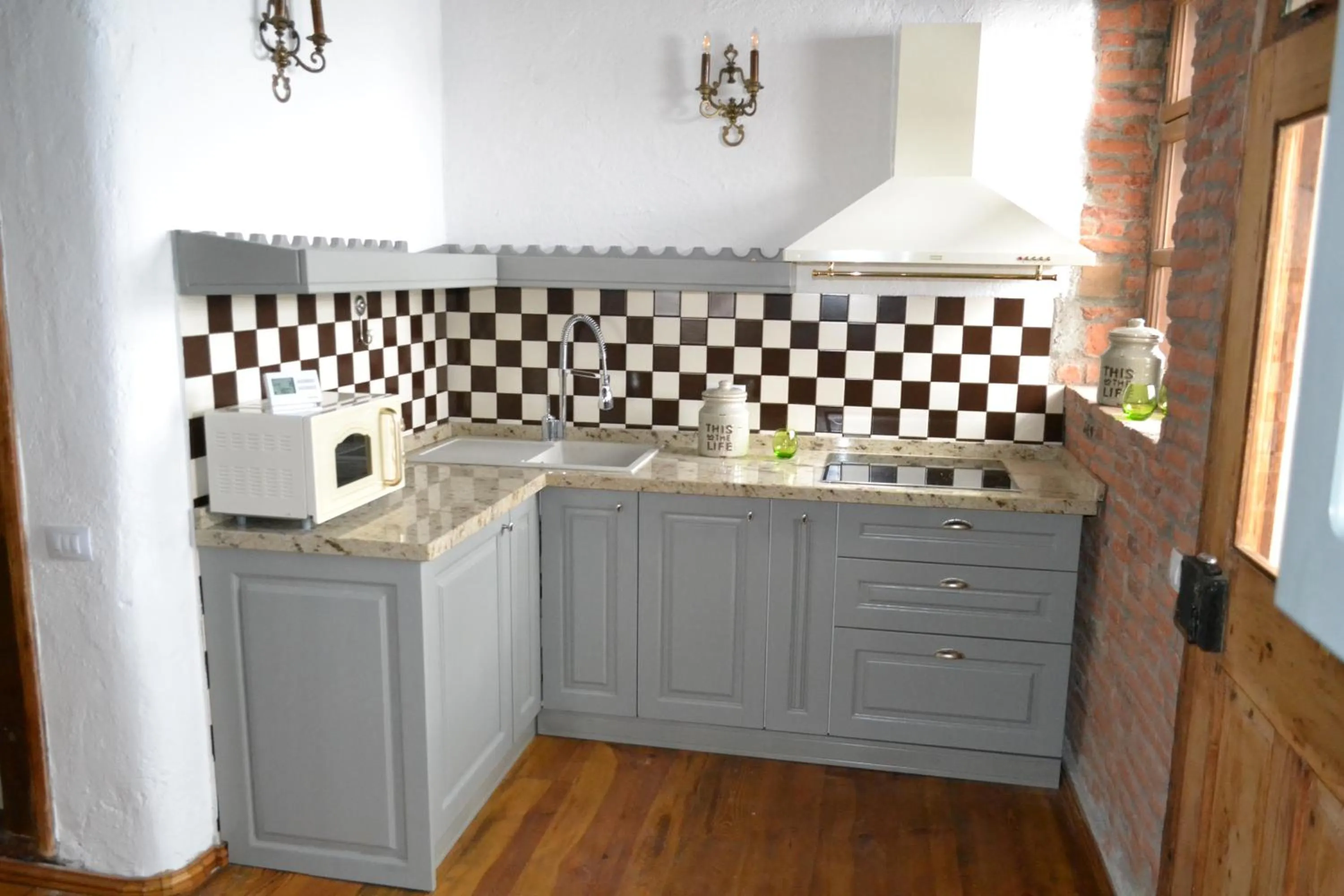 Kitchen or kitchenette in Casa Veche