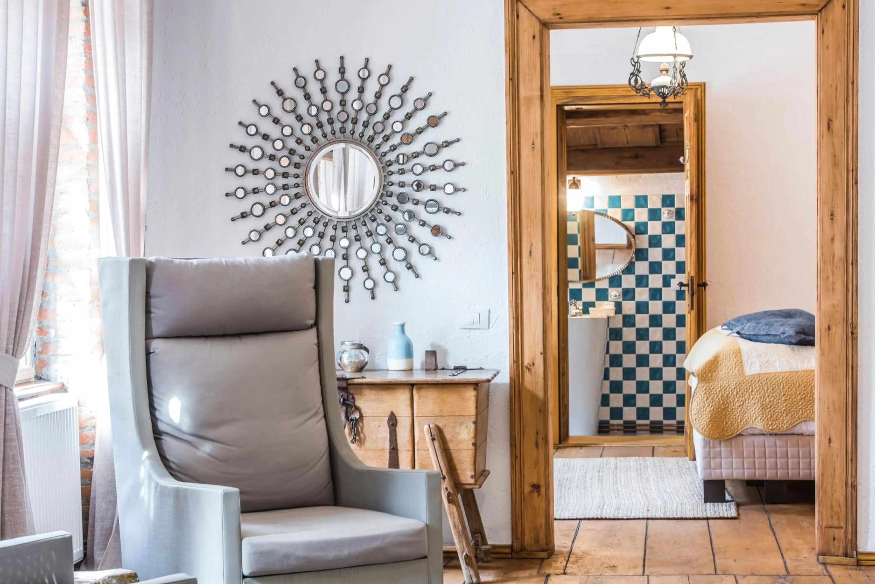 Decorative detail in Casa Veche