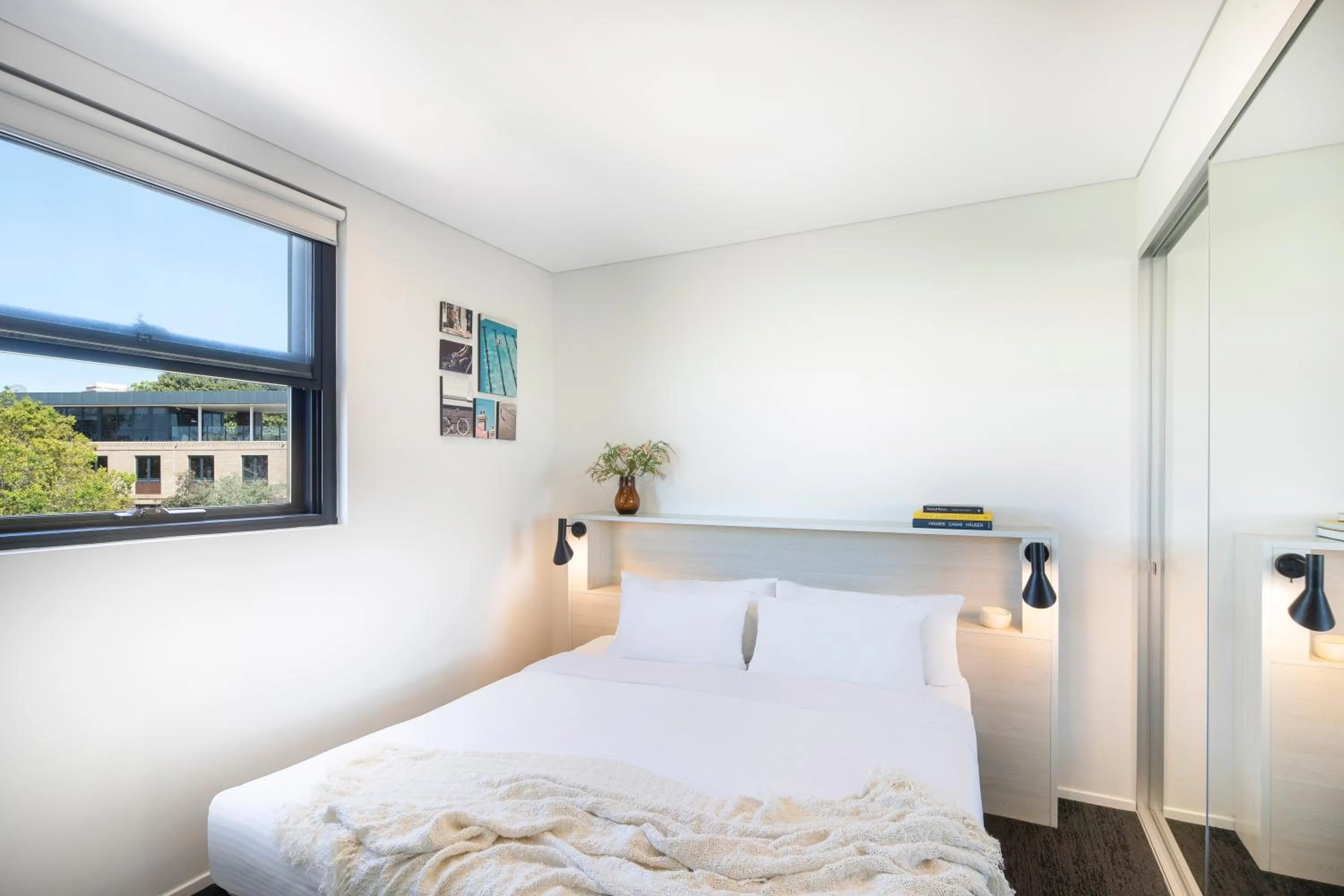 Bed in Veriu Camperdown