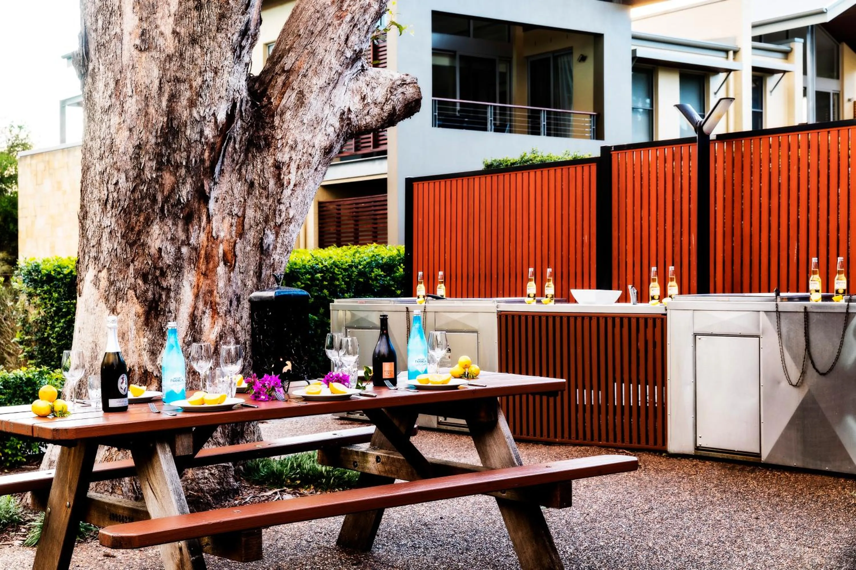 BBQ facilities in Grand Mercure the Vintage, Accor Vacation Club Apartments