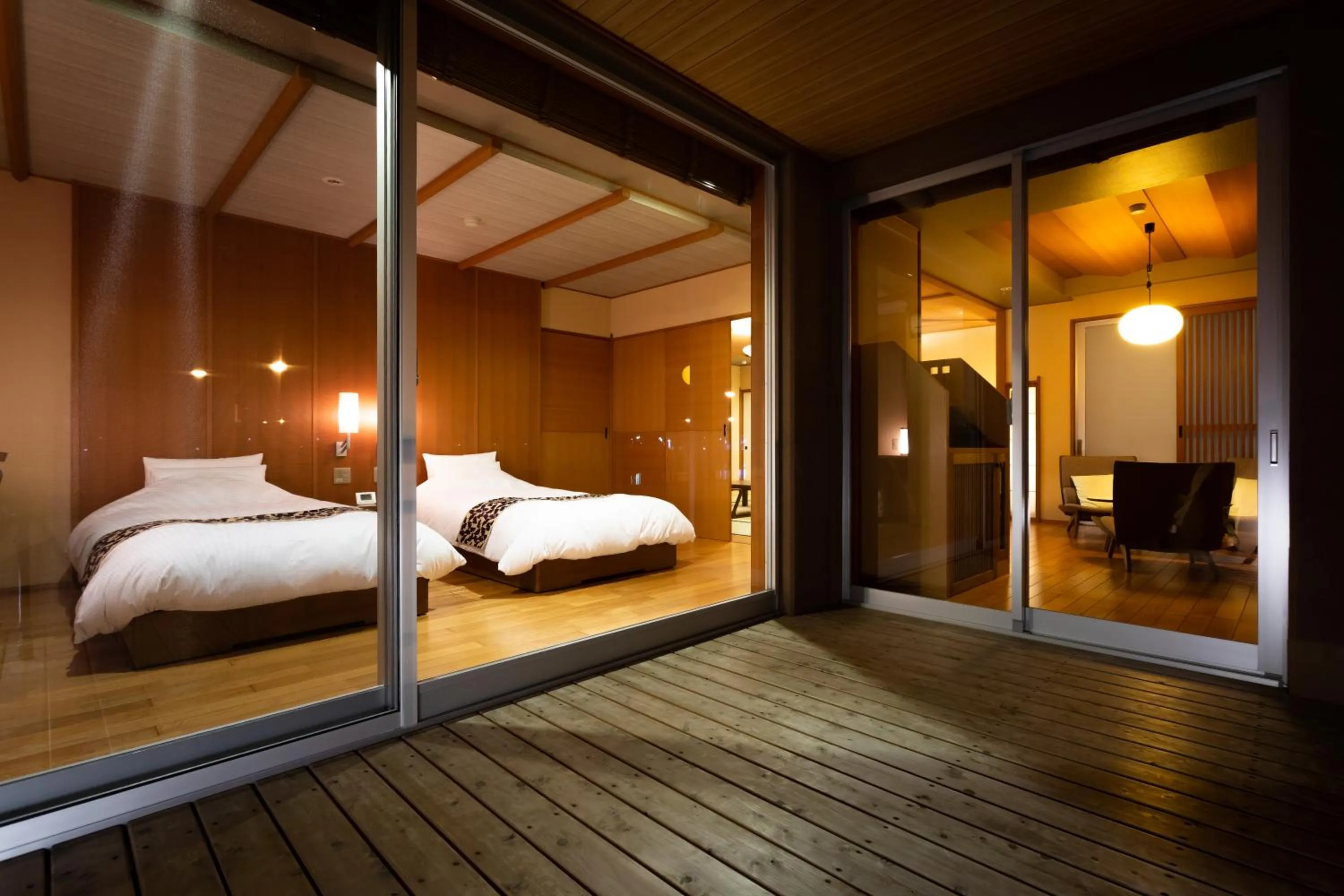 Balcony/Terrace, Bed in Migiwaya