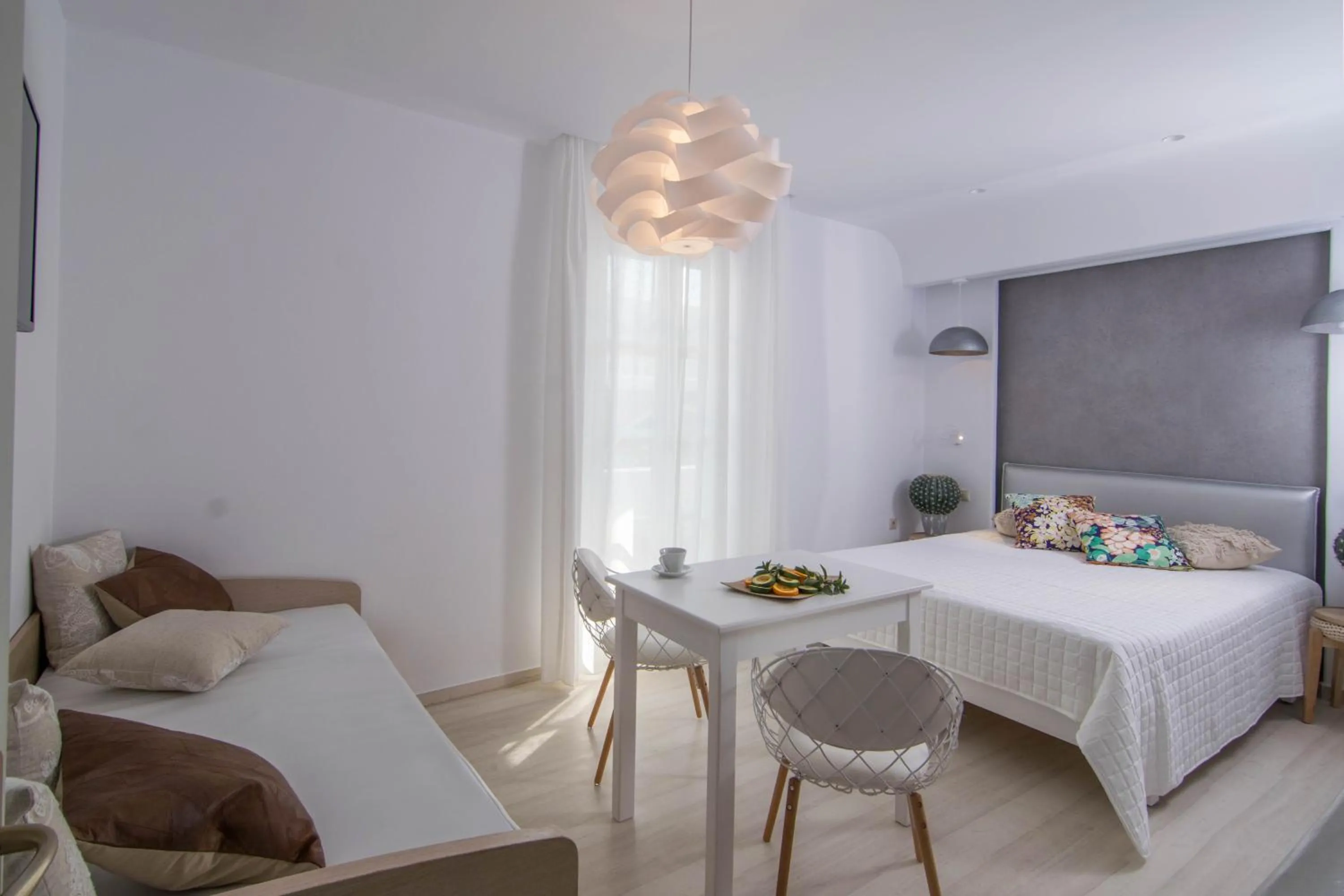 Bedroom, Bed in Spiros