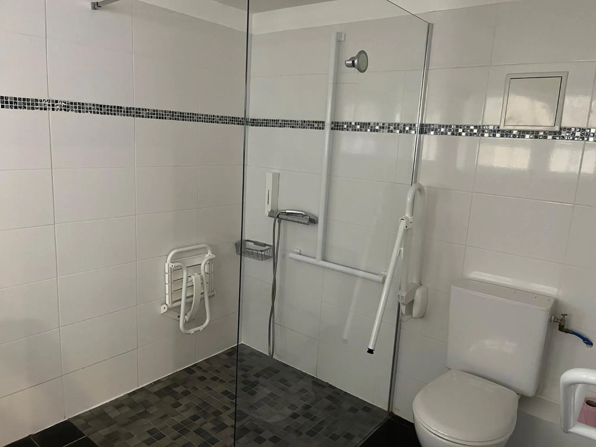 Bathroom in Hôtel Le Saint Patrice