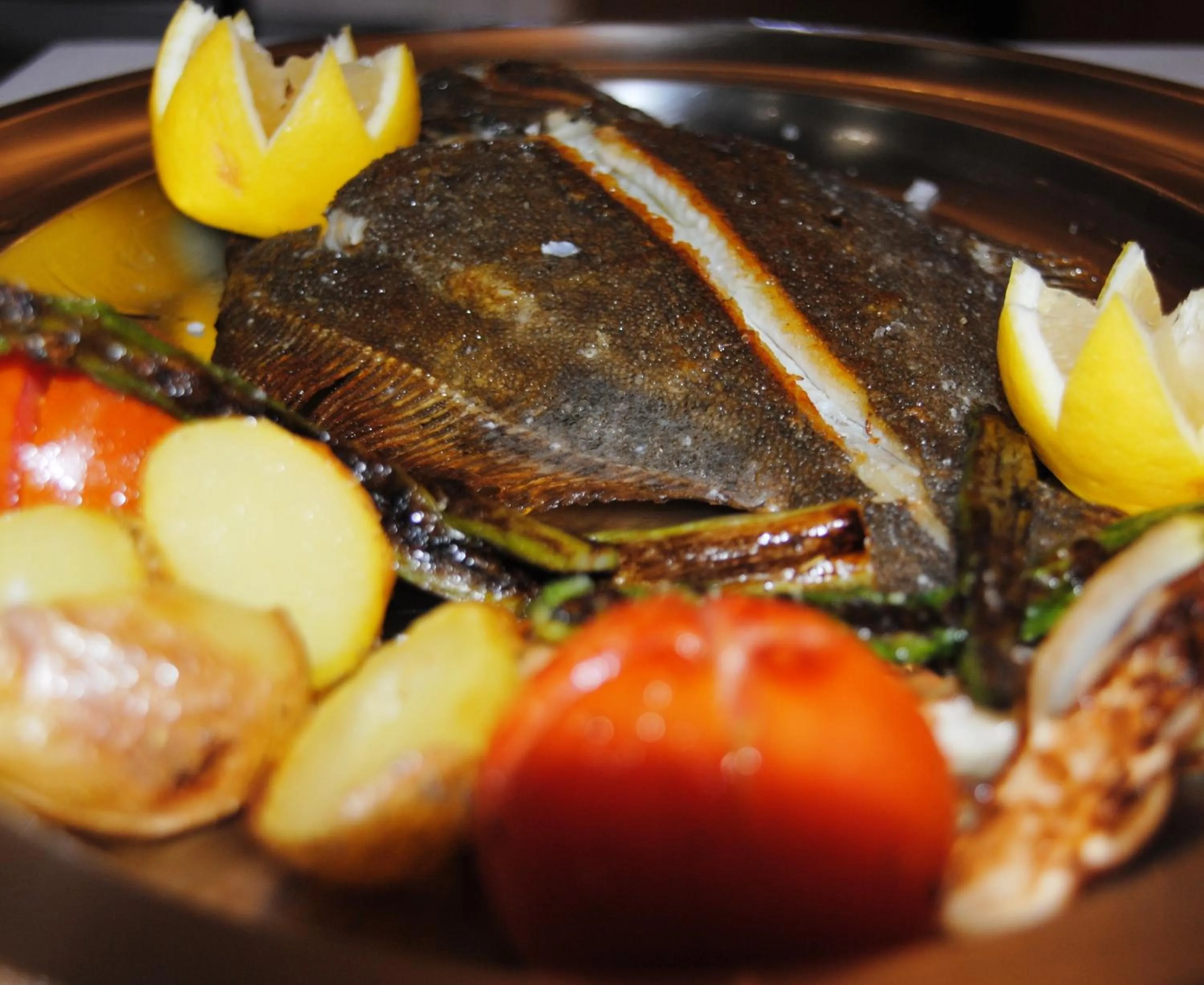 Restaurant/places to eat in Hotel Victoria