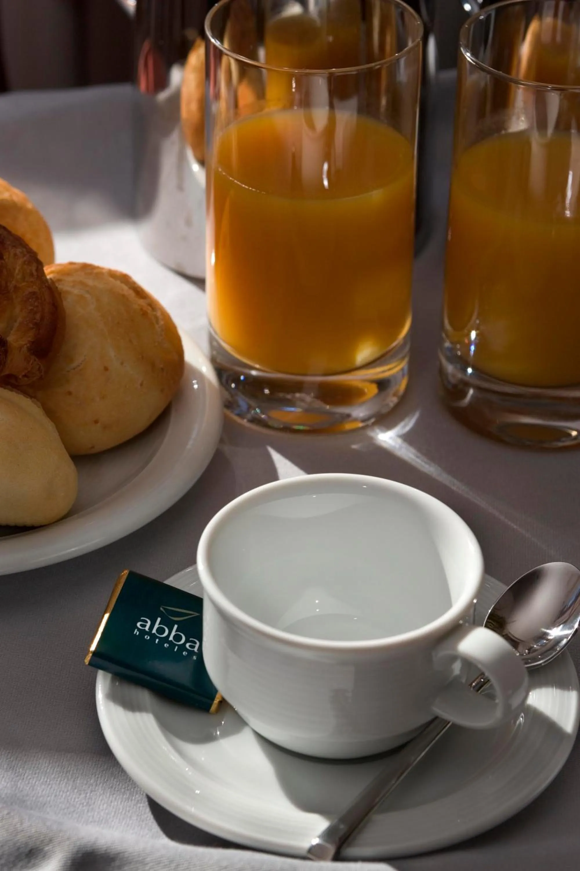 Restaurant/places to eat in Abba Xalet Suites Hotel