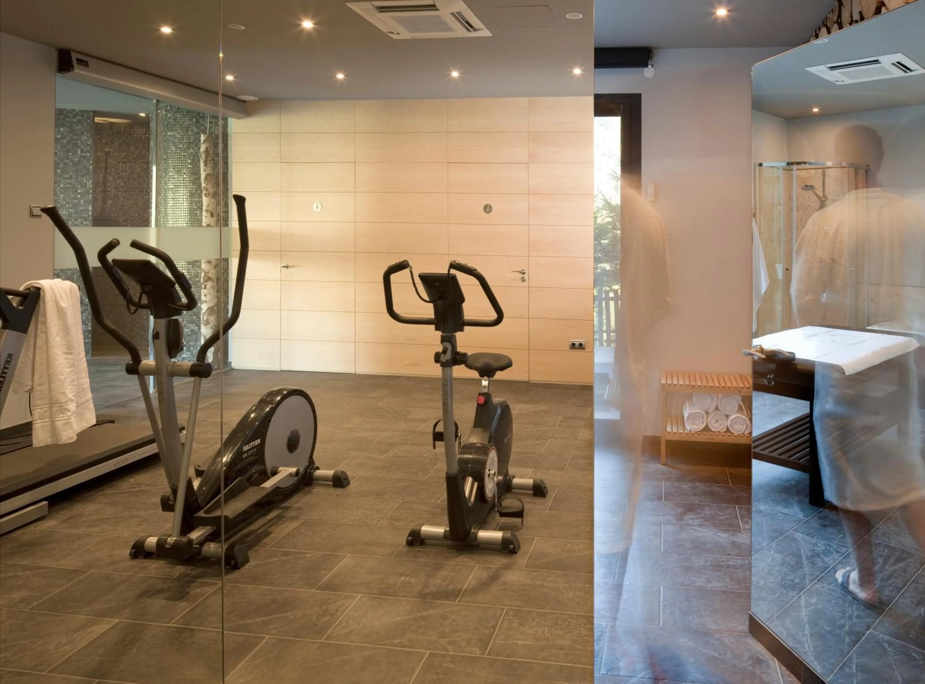Fitness centre/facilities in Abba Xalet Suites Hotel