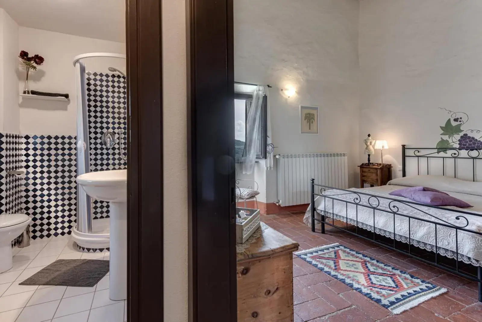 Superior Double Room with Private Bathroom in B&B Le Torri Di Firenze Superior Double Room with Private Bathroom in B&B Le Torri Di Firenze