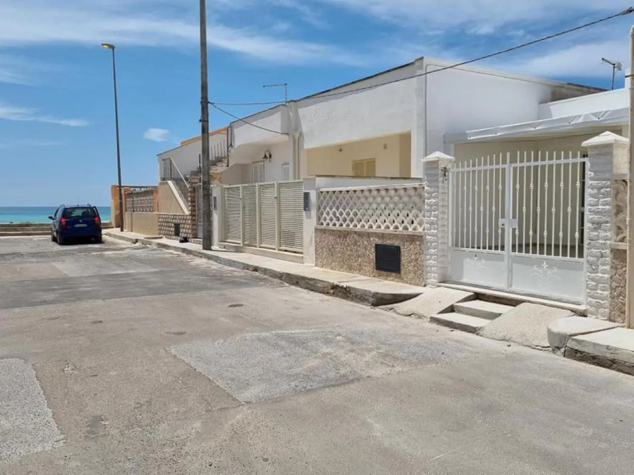 Facade/entrance in Alvaro Holiday Home