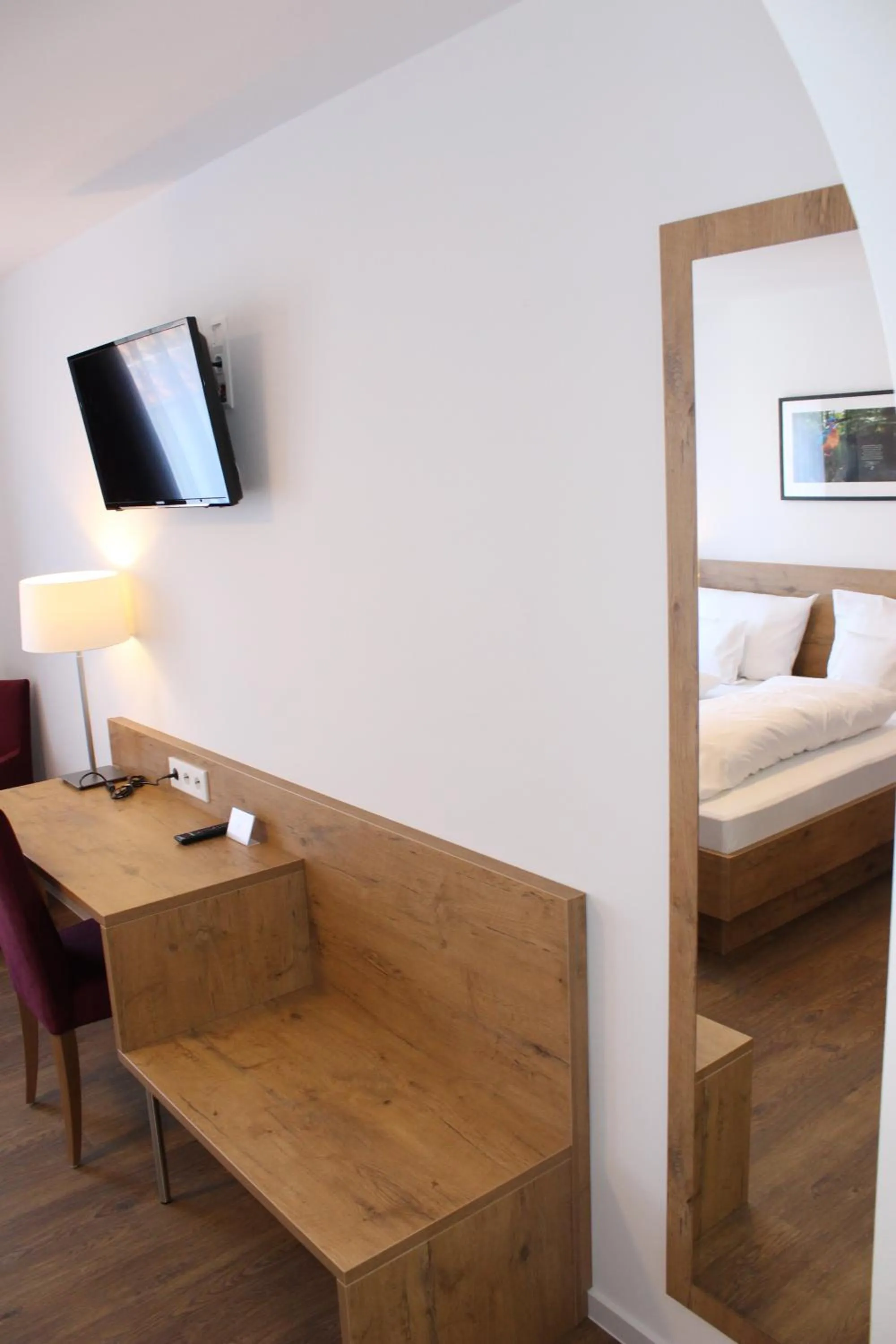 Decorative detail, Bed in Gasthof und Pension zum Löwen