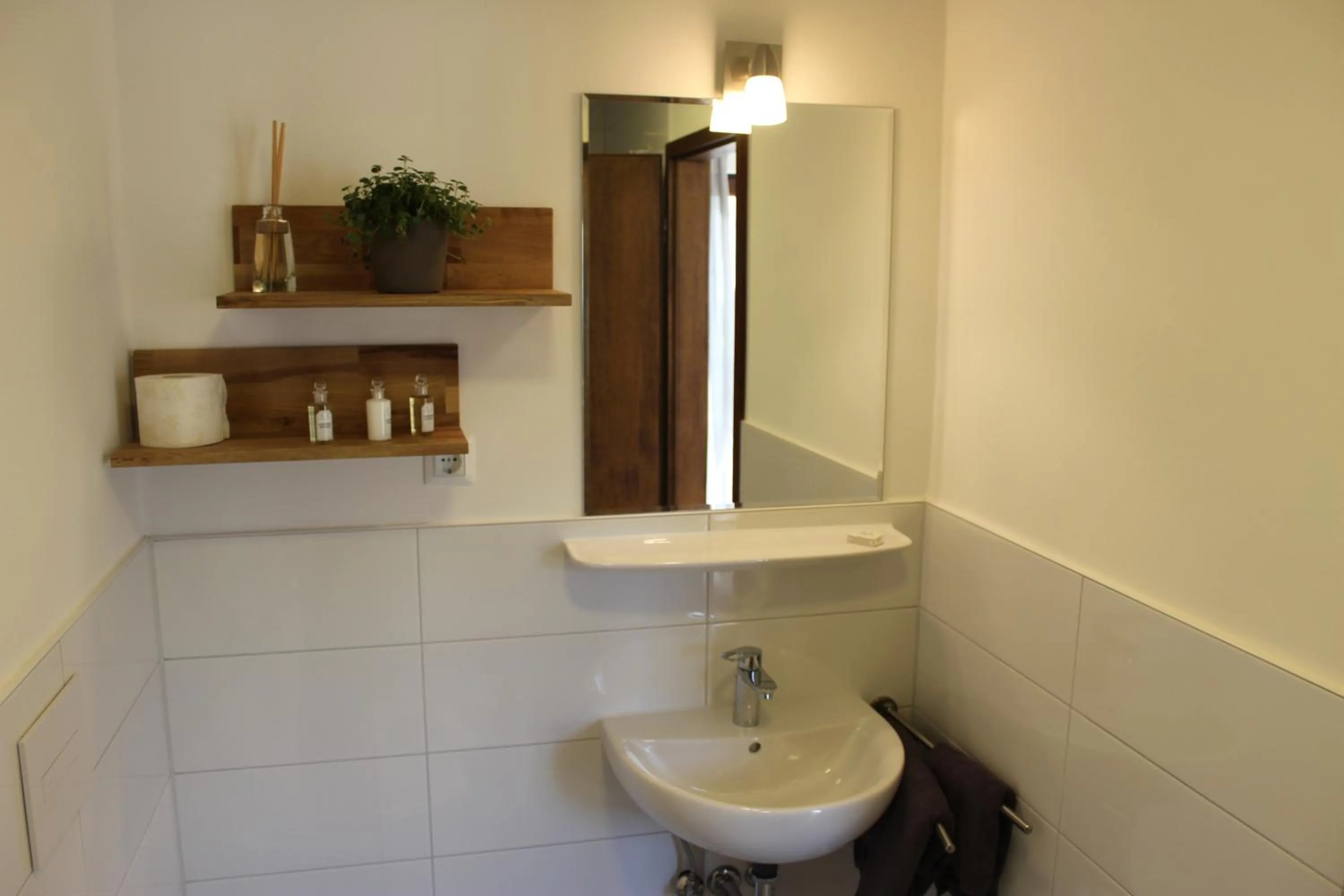 Bathroom in Gasthof und Pension zum Löwen