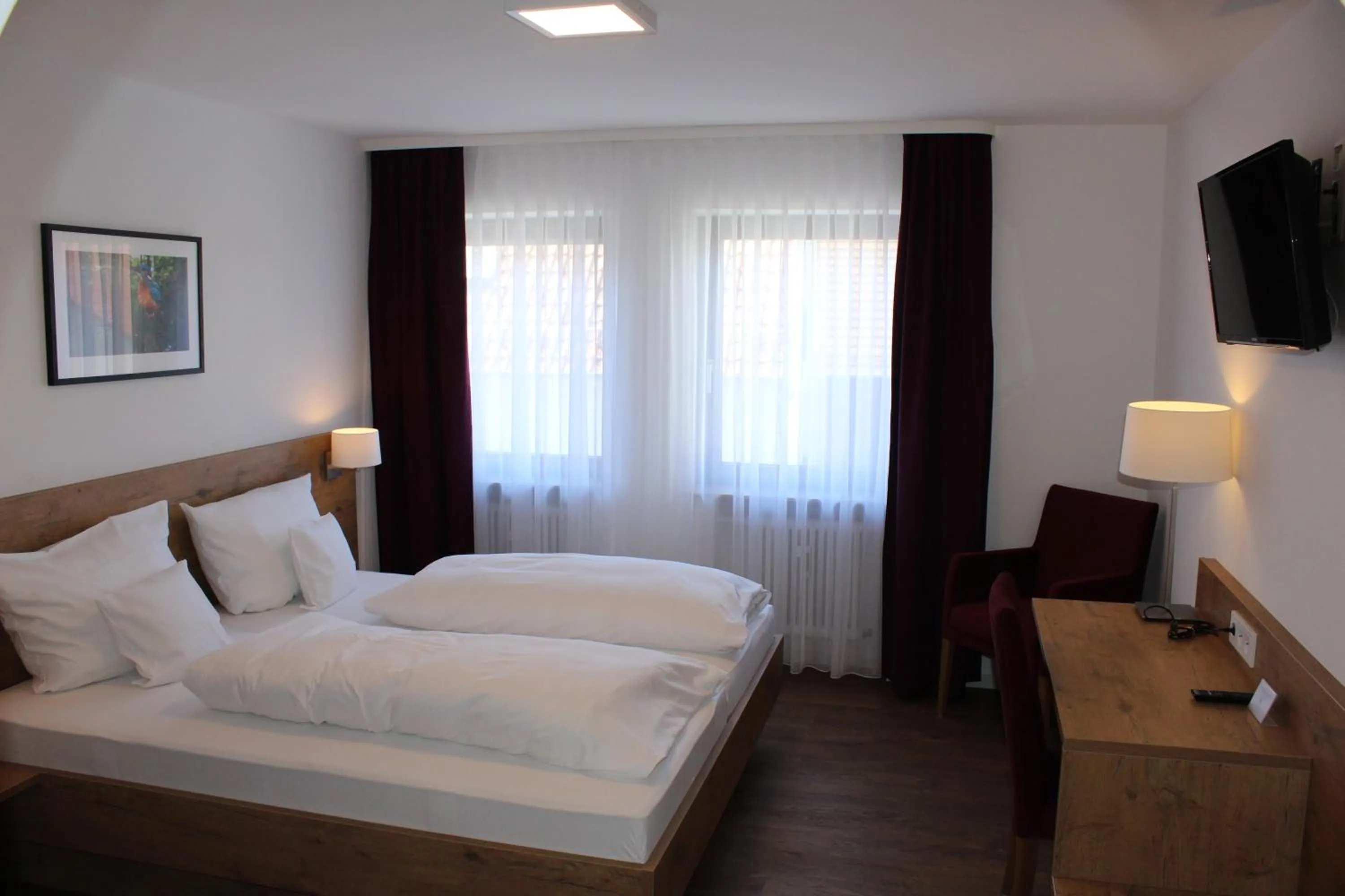 Photo of the whole room, Bed in Gasthof und Pension zum Löwen