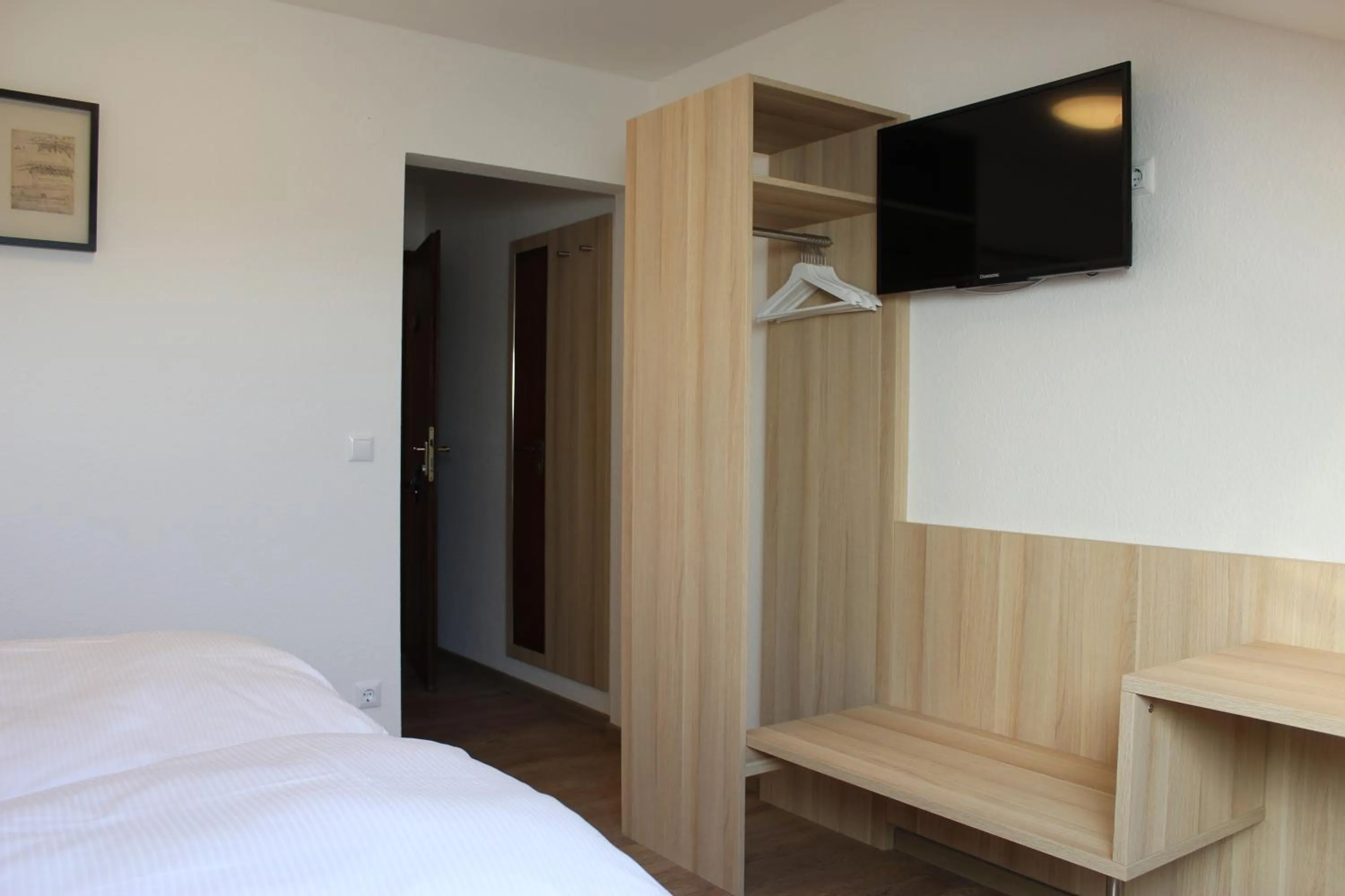 Decorative detail, Bed in Gasthof und Pension zum Löwen