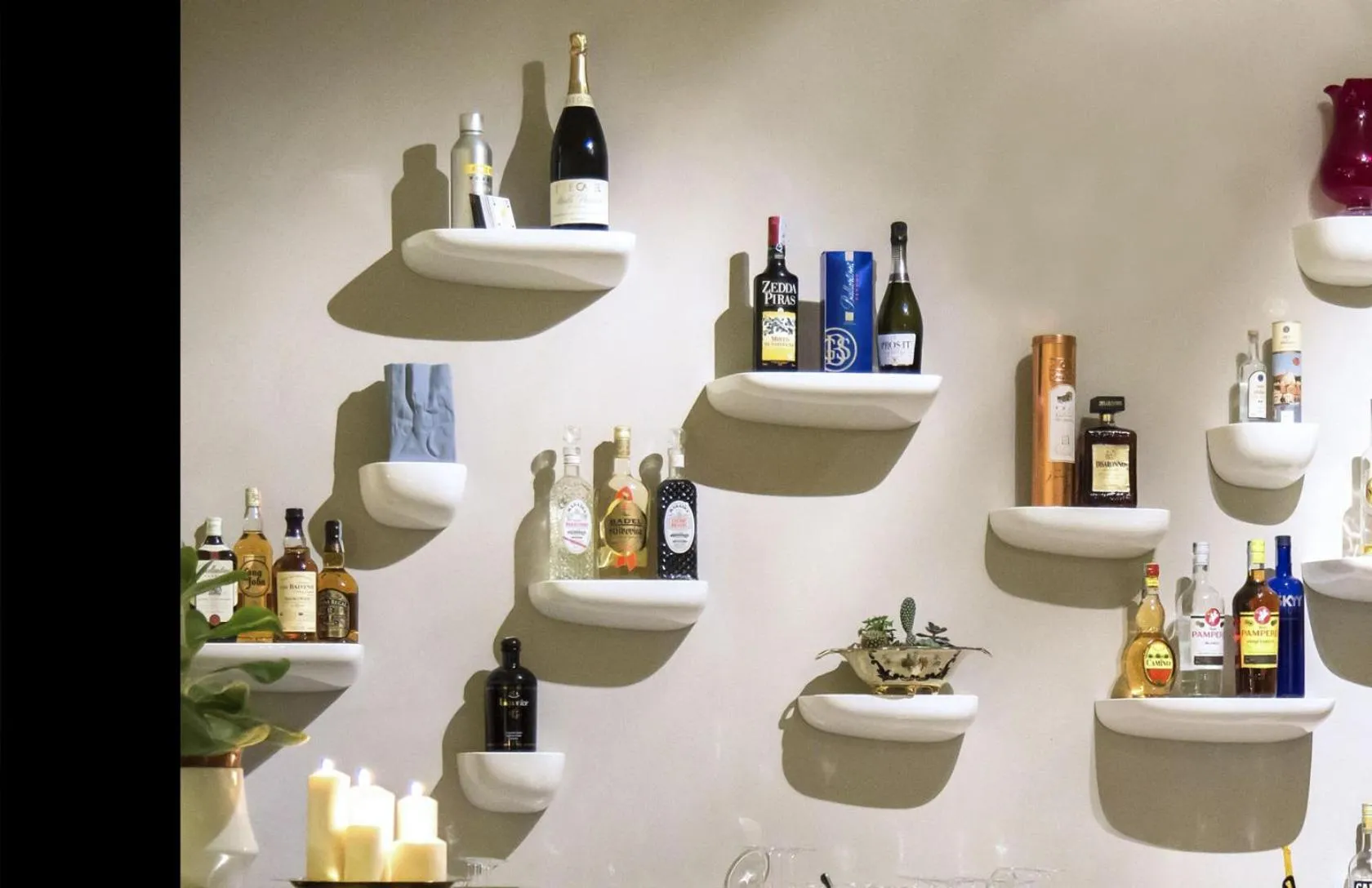 Talè Restaurant & Suite