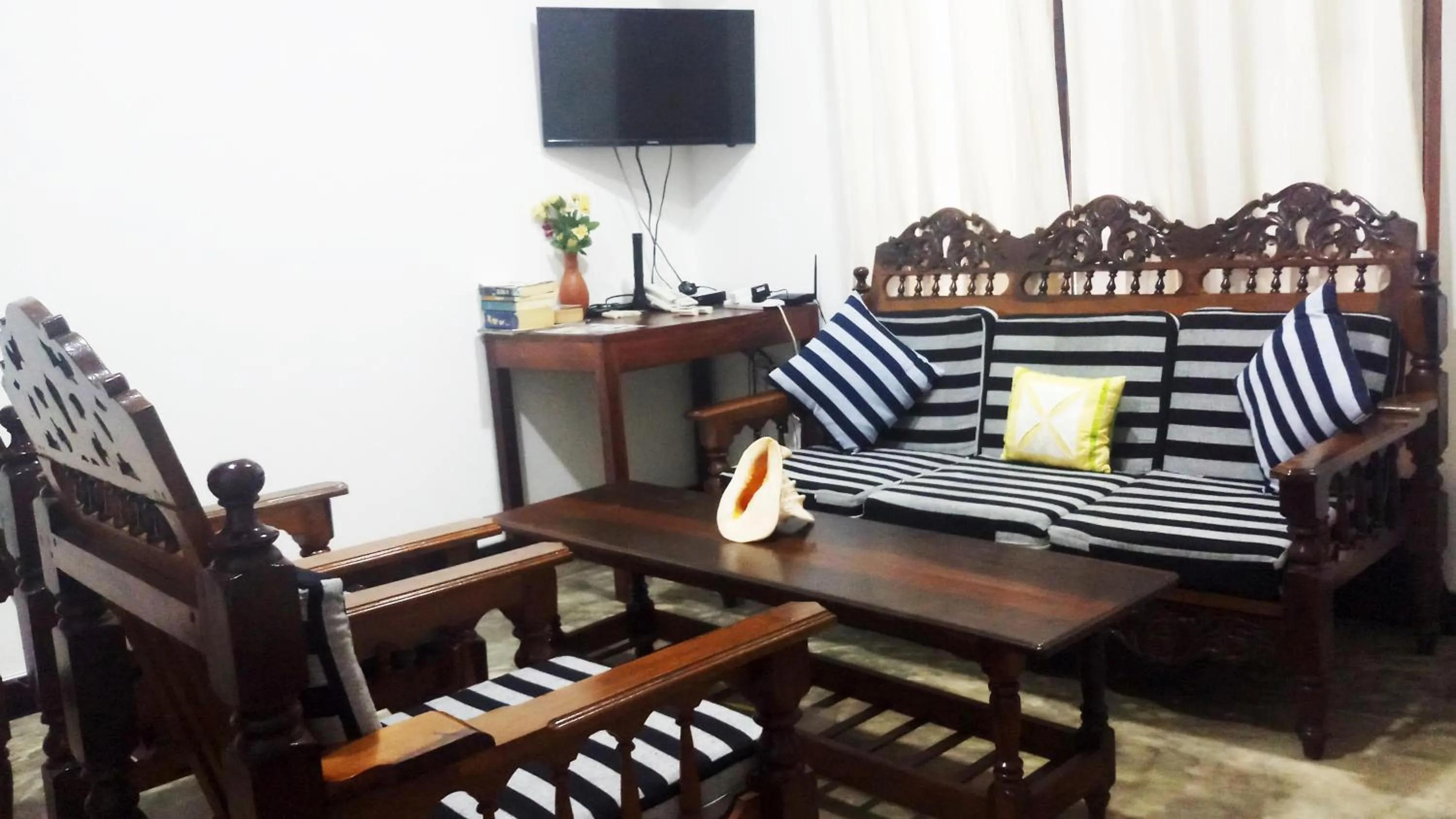 Living room in Eagle Homestay
