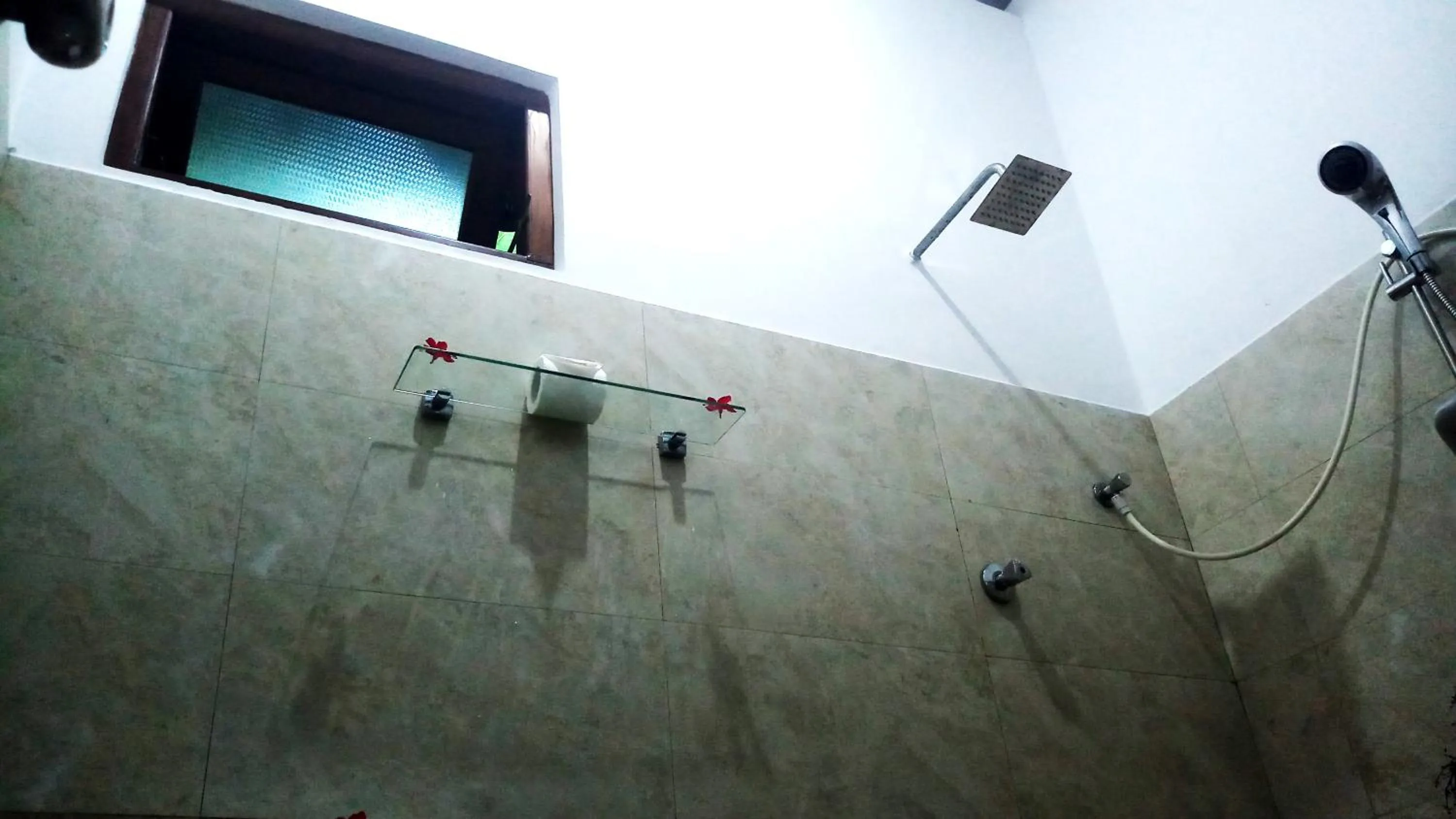 Bathroom in Eagle Homestay