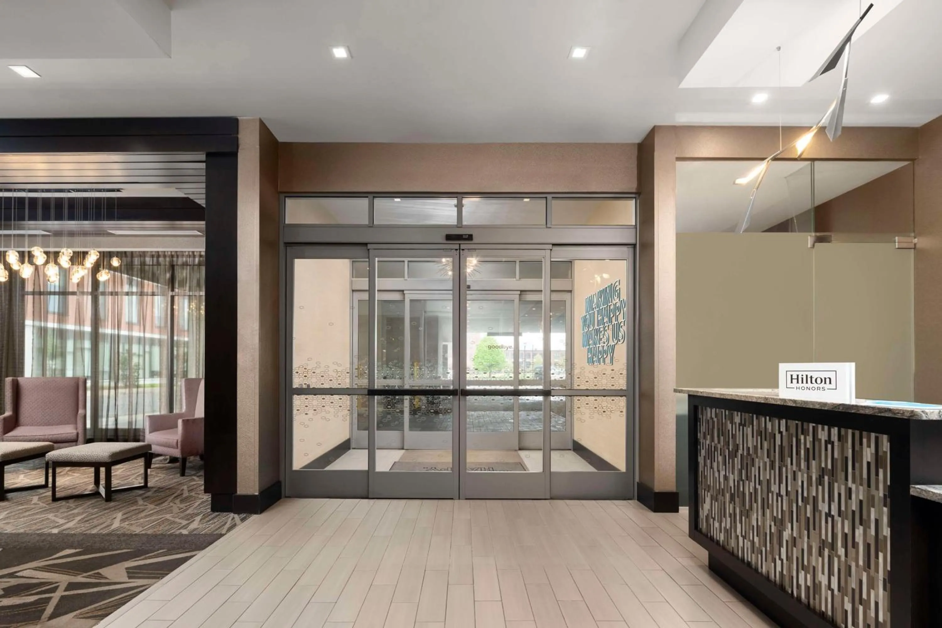 Lobby or reception in Hampton Inn & Suites-Worcester, MA