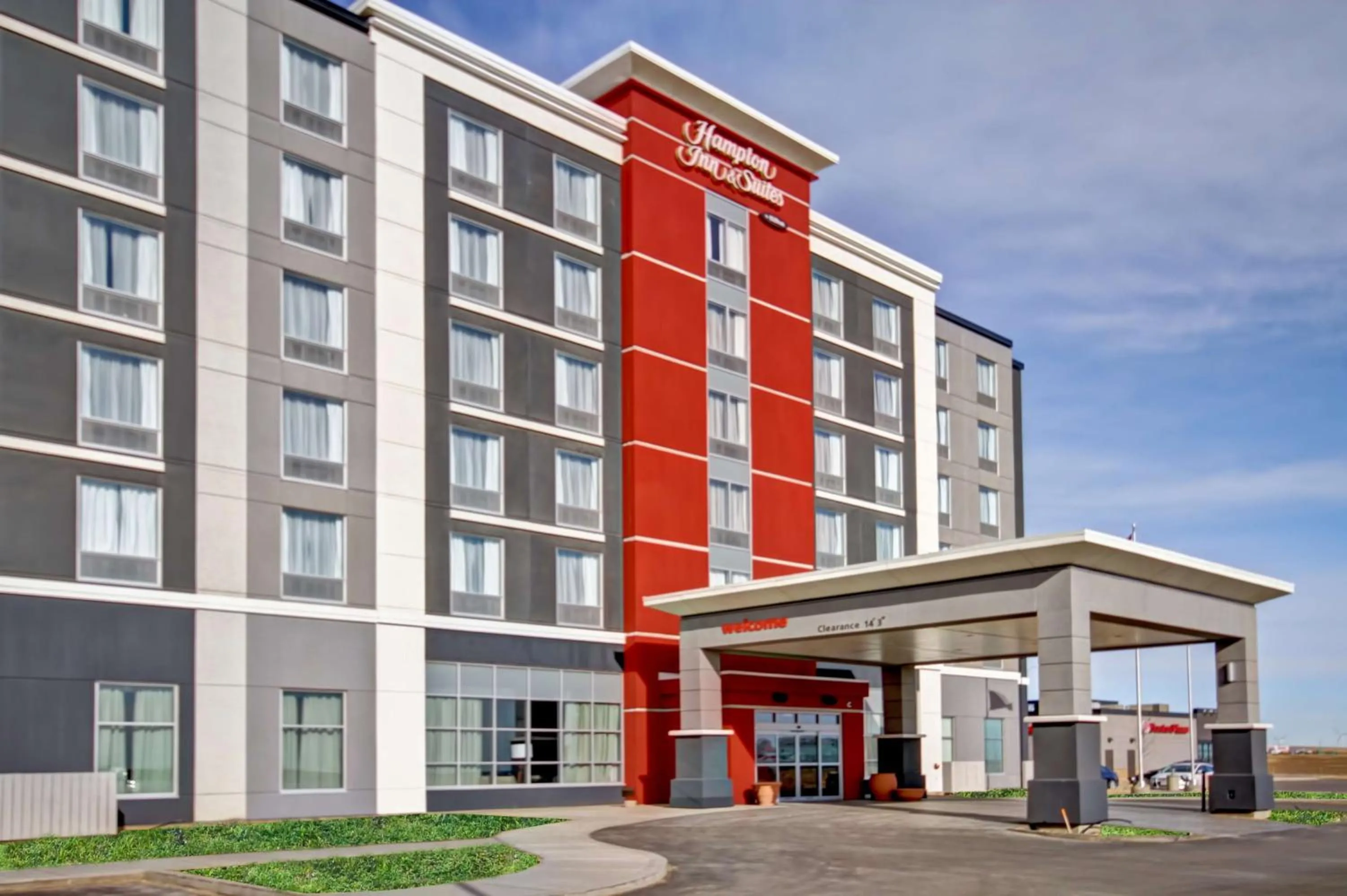 Property building in Hampton Inn & Suites - Medicine Hat