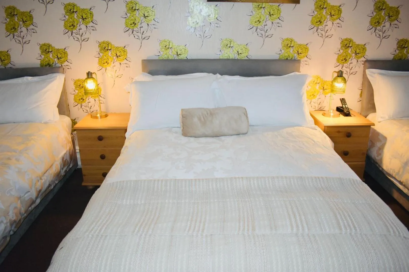 Bed in The Franklyn Hotel B&B