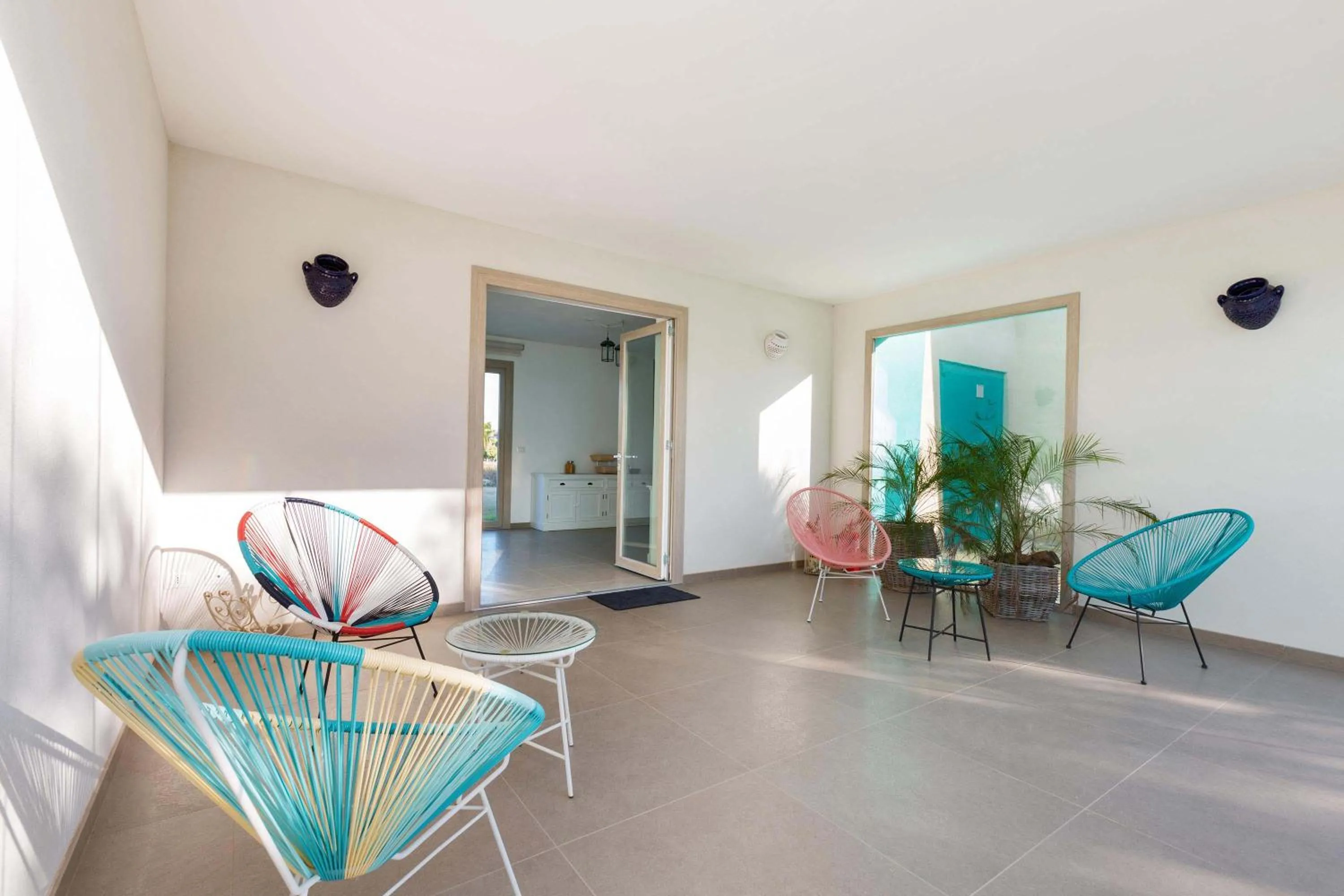 Seating area in Tenuta Donna Caterina by BarbarHouse