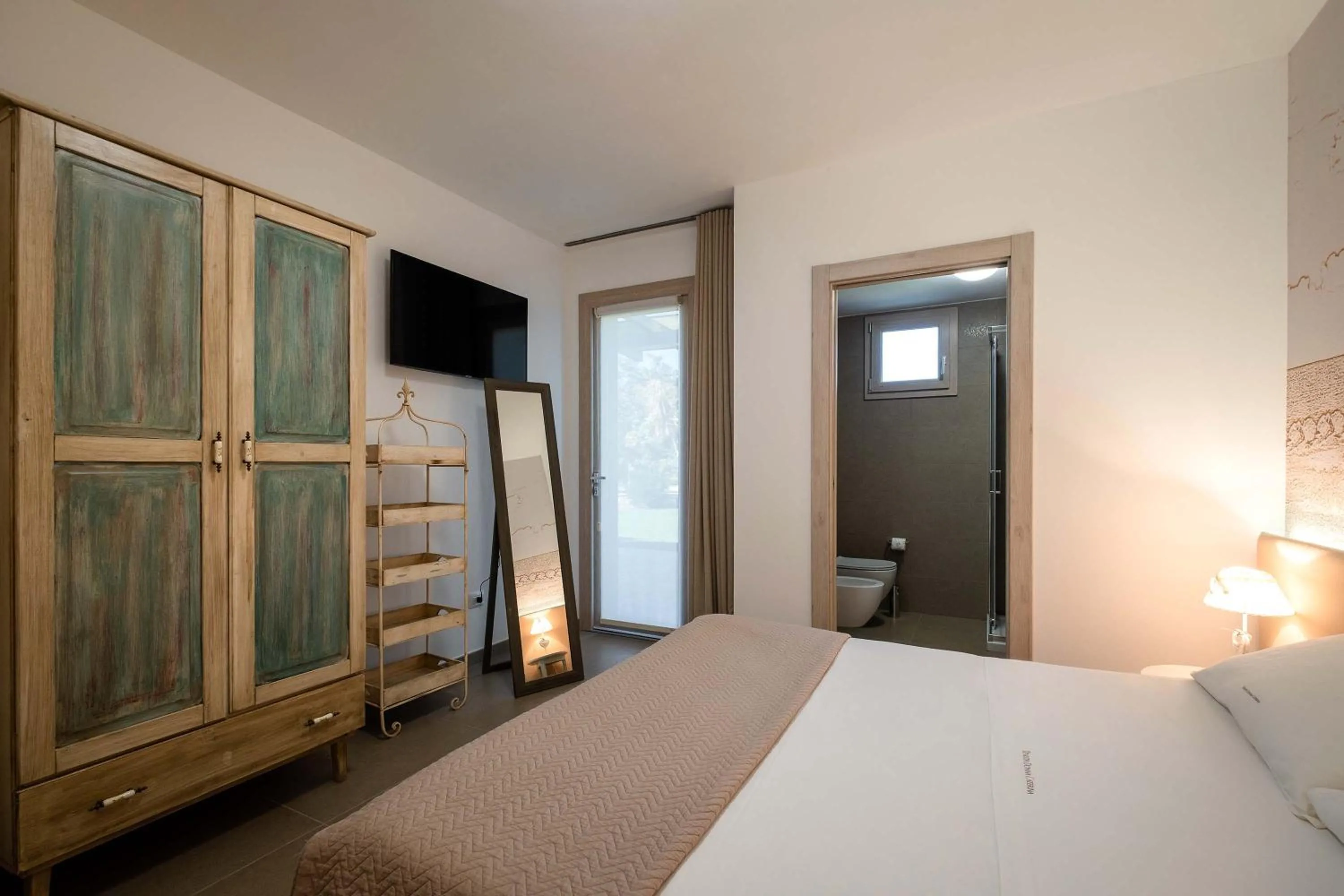 Bed in Tenuta Donna Caterina by BarbarHouse