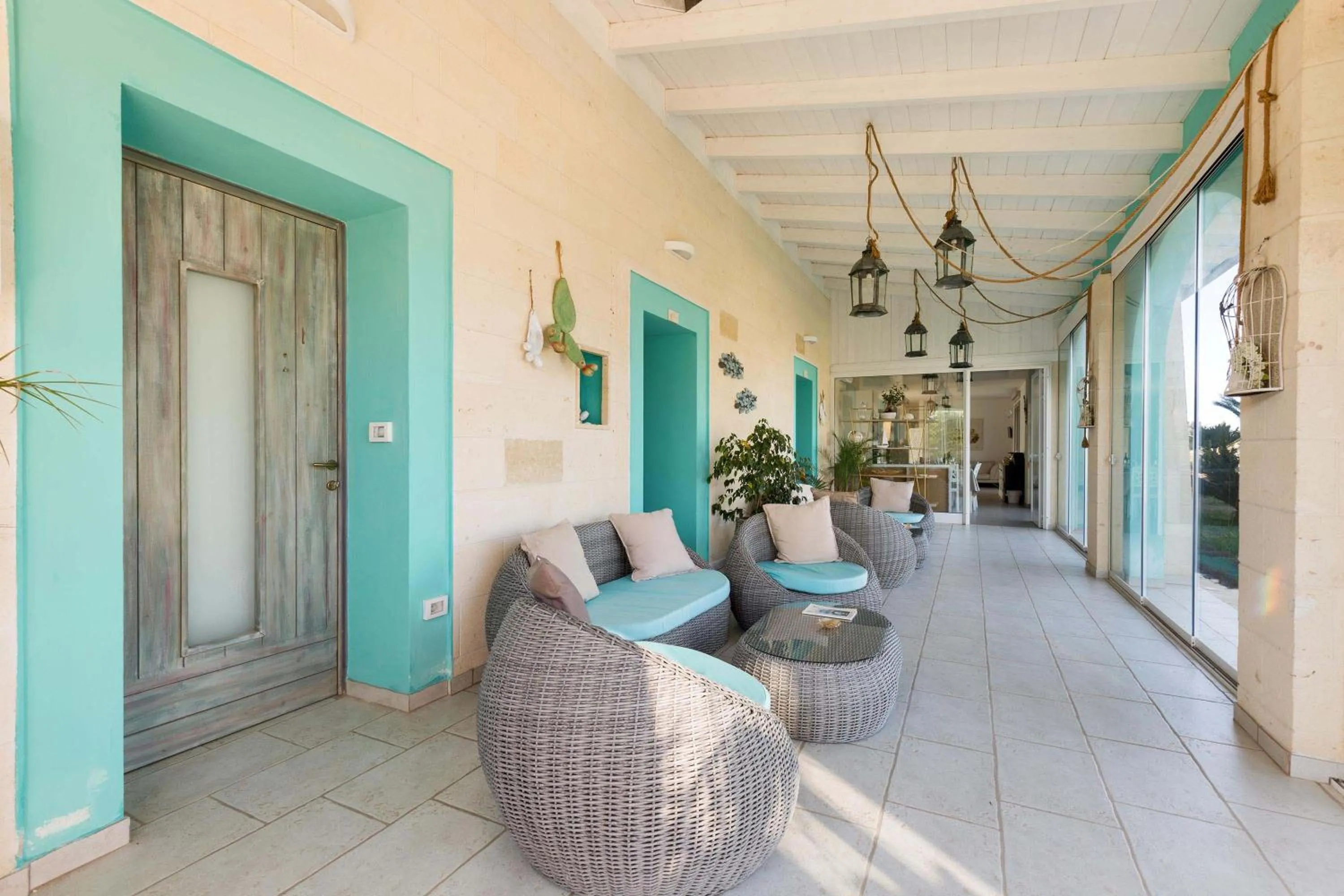 Patio in Tenuta Donna Caterina by BarbarHouse