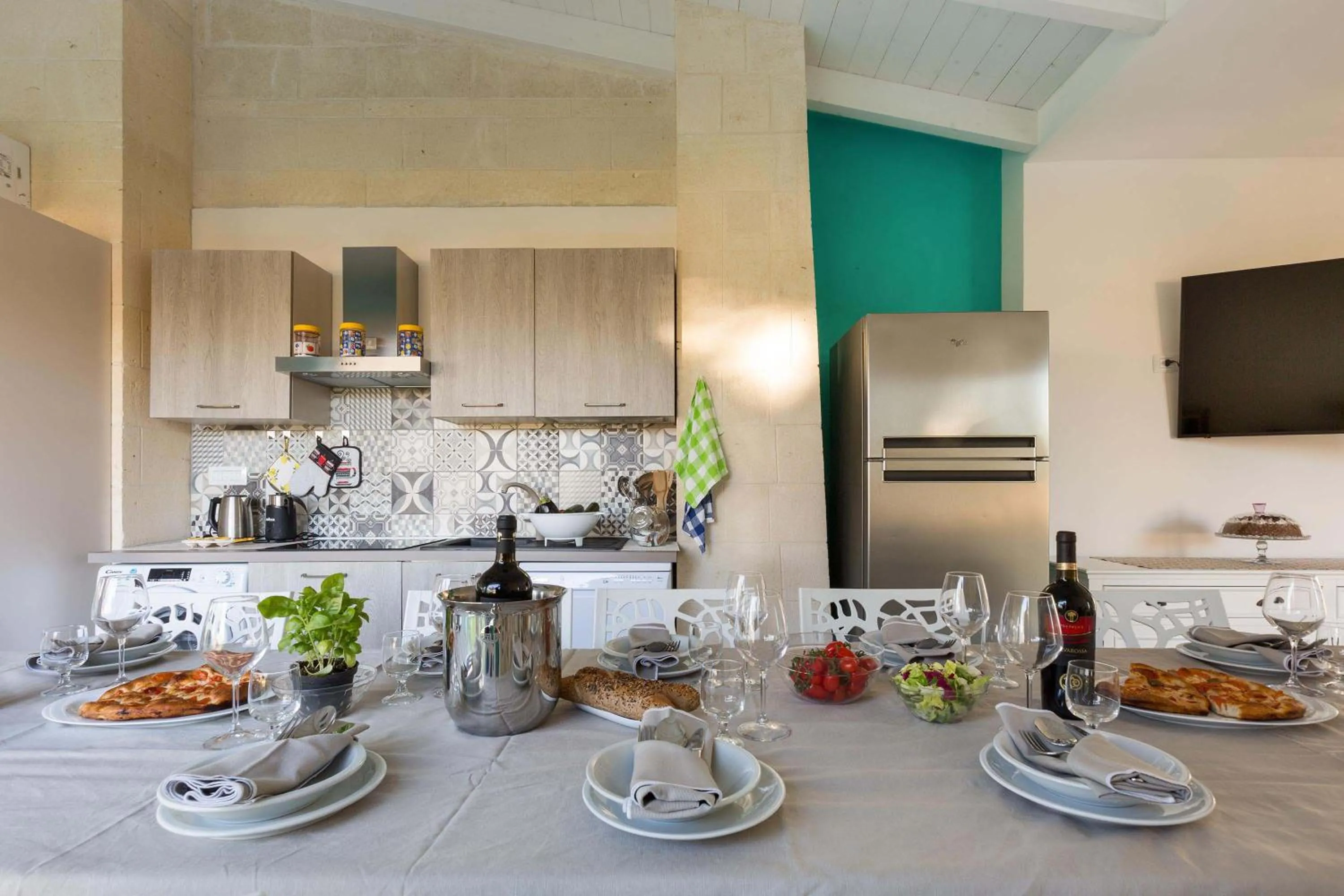Kitchen or kitchenette in Tenuta Donna Caterina by BarbarHouse