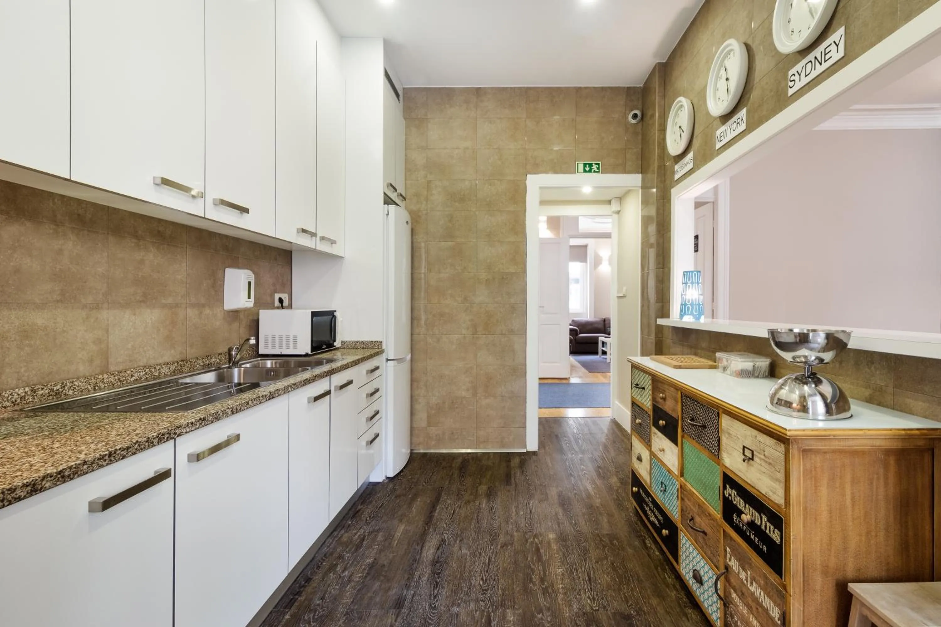 Communal kitchen in Fishtail Sea House