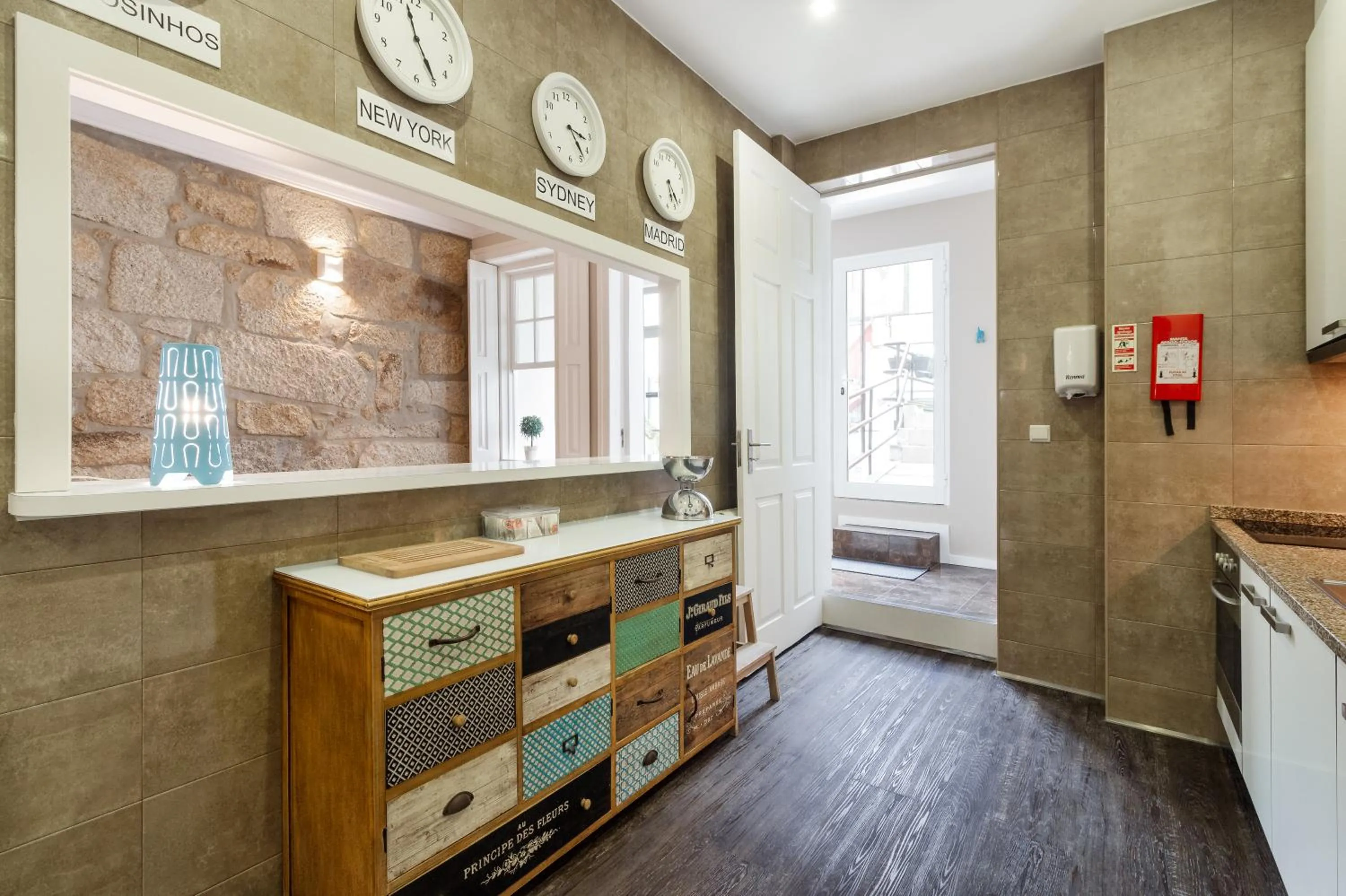 Communal kitchen in Fishtail Sea House