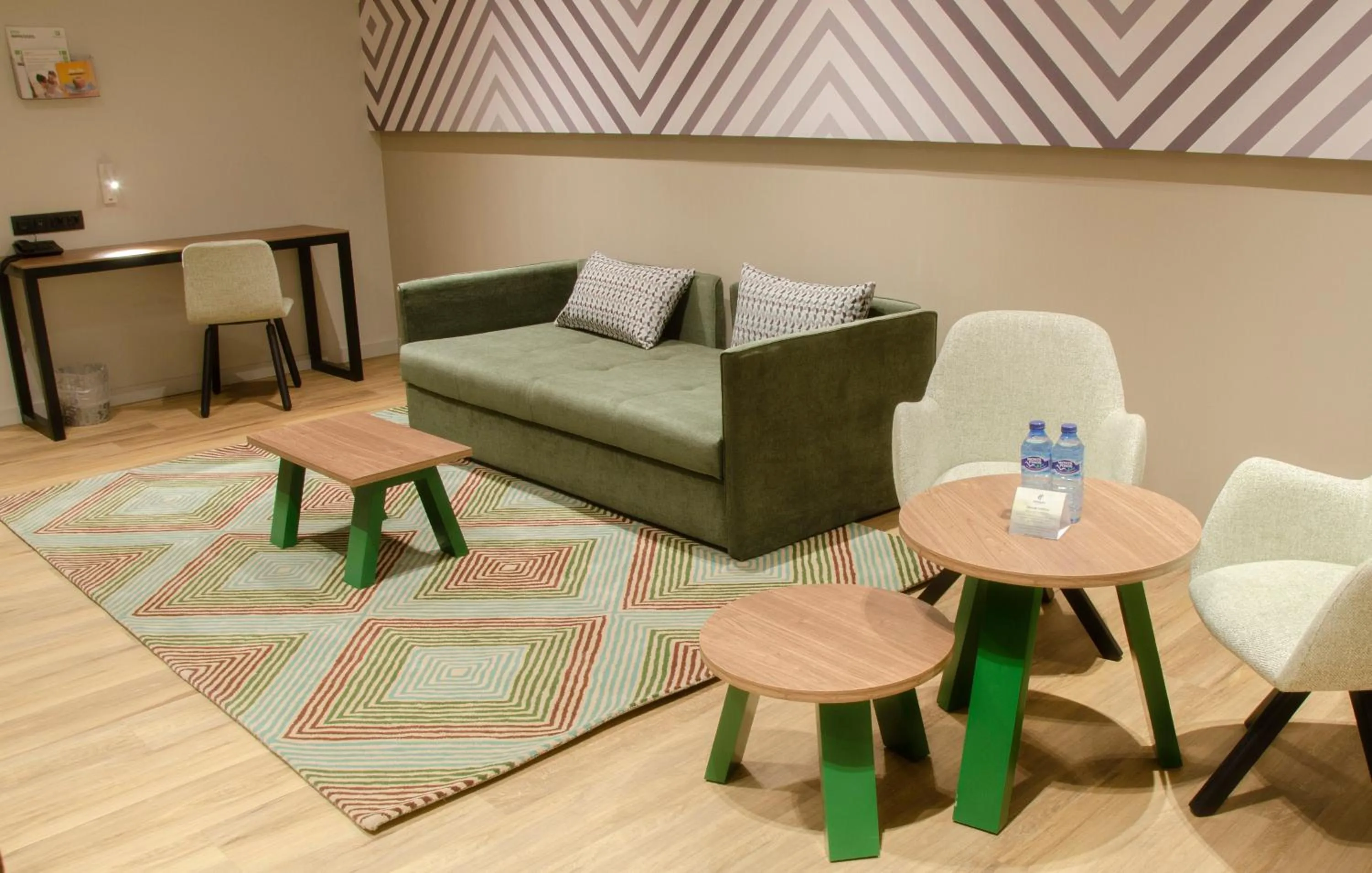 Living room in Suites Plaza Hotel & Wellness