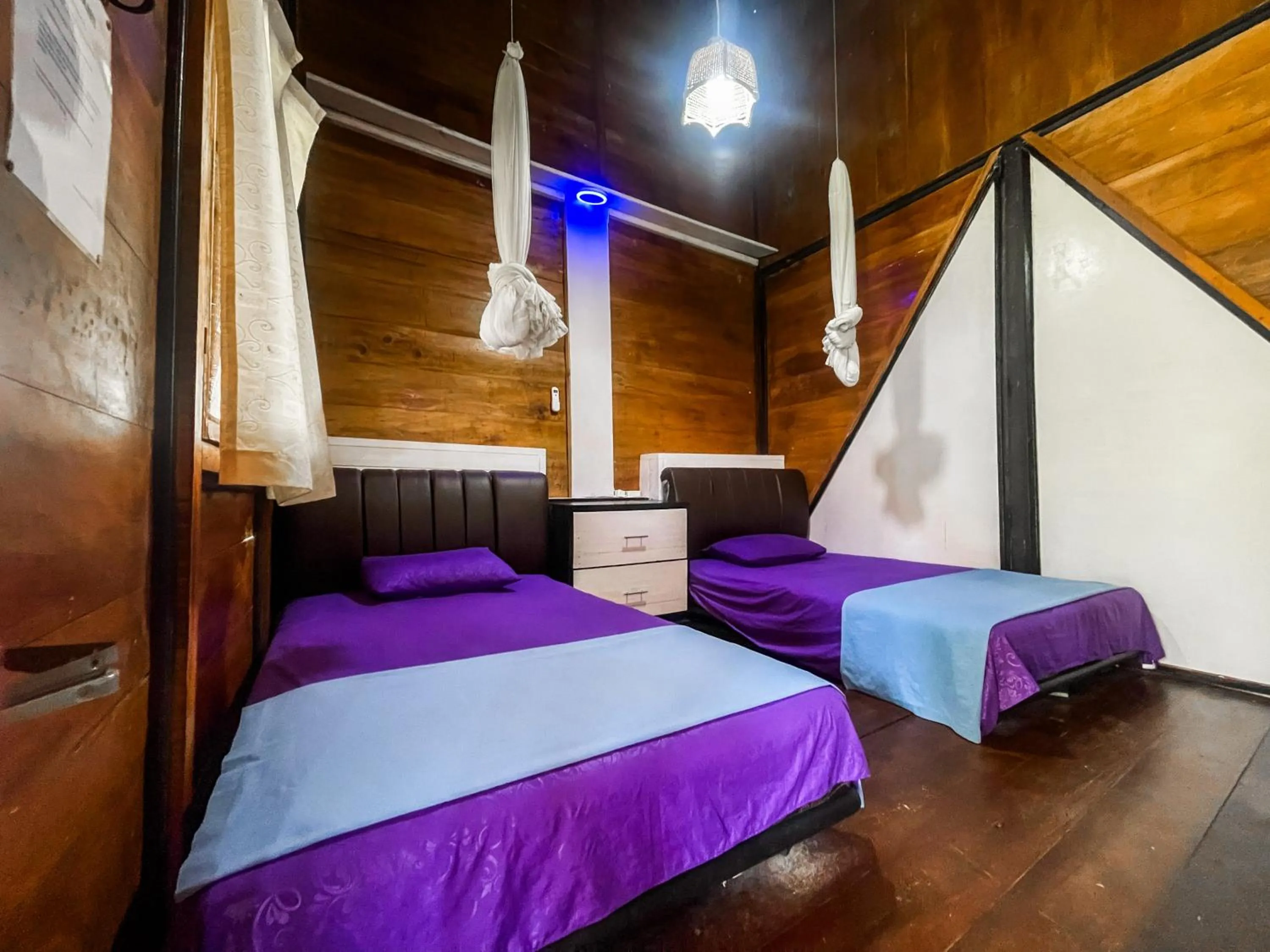 Bed in Sumatra Surf Resort