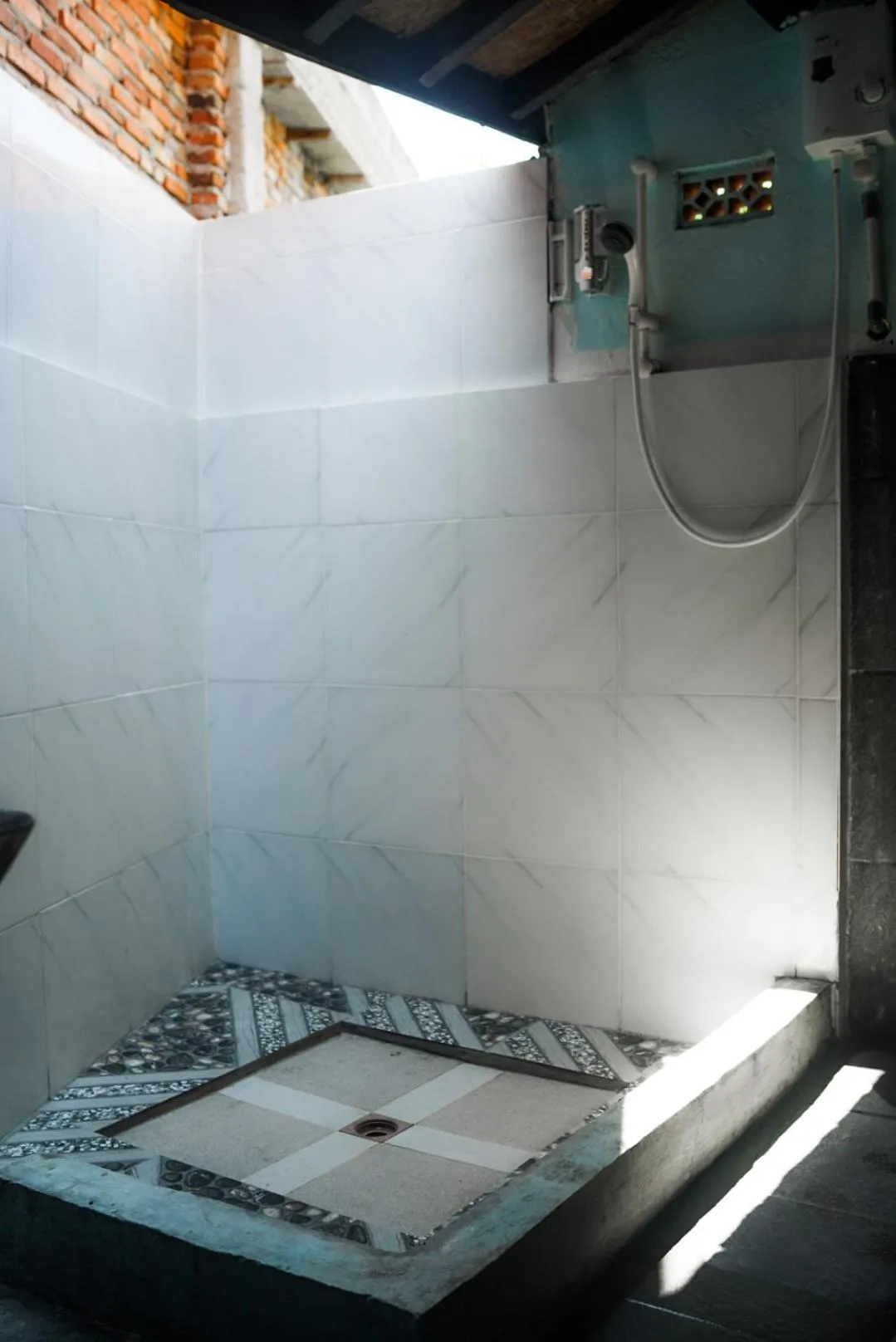 Shower in Sumatra Surf Resort