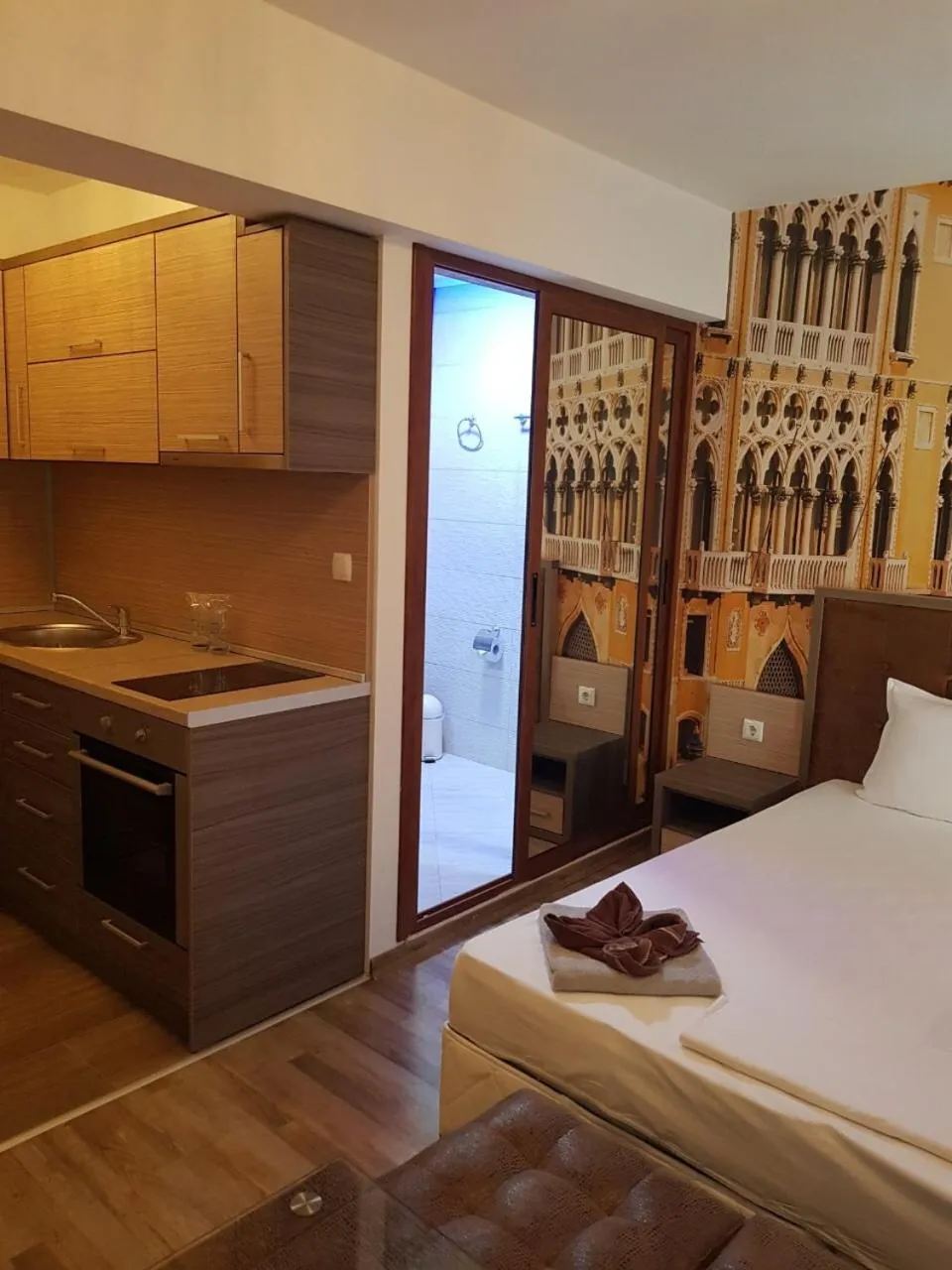 Bed in Lombardi Family Hotel