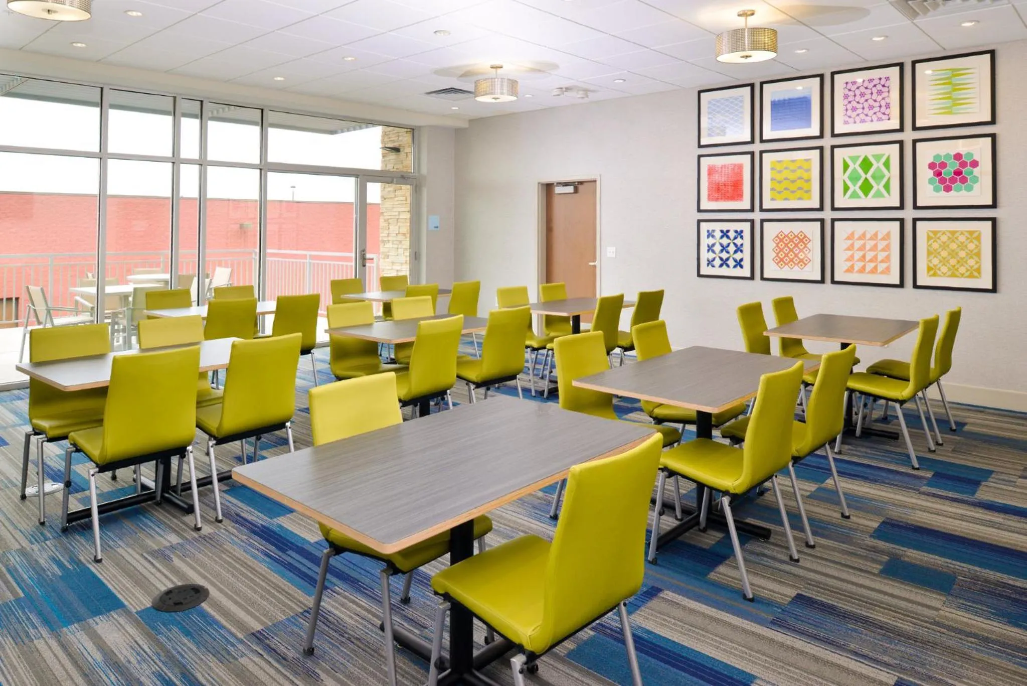 Meeting/conference room in Holiday Inn Express & Suites Madison by IHG