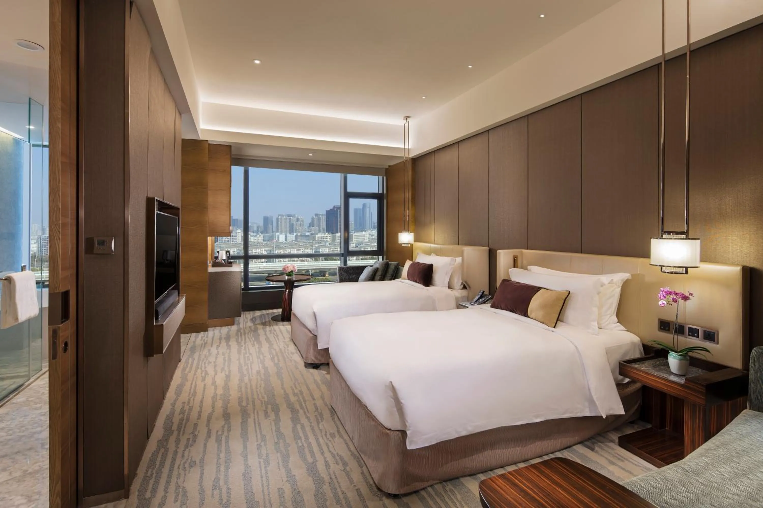 Photo of the whole room, Bed in InterContinental Nantong by IHG-Best view of yangtze