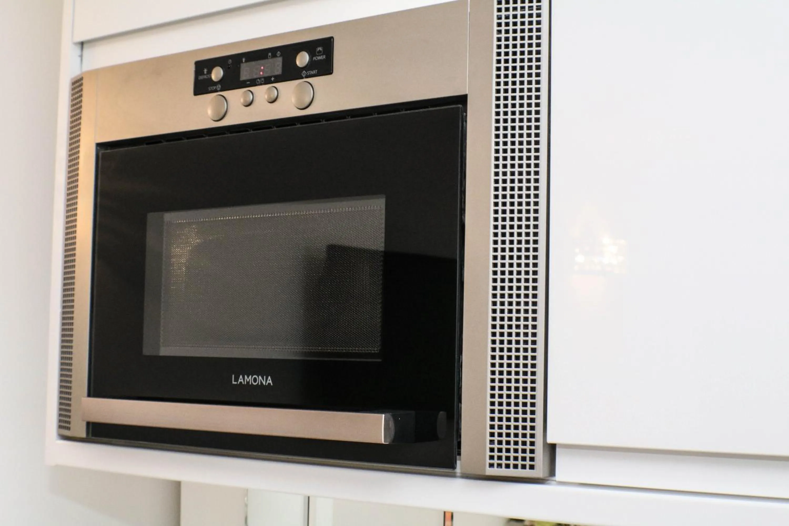 Property building in Edinburgh Castle Apartments