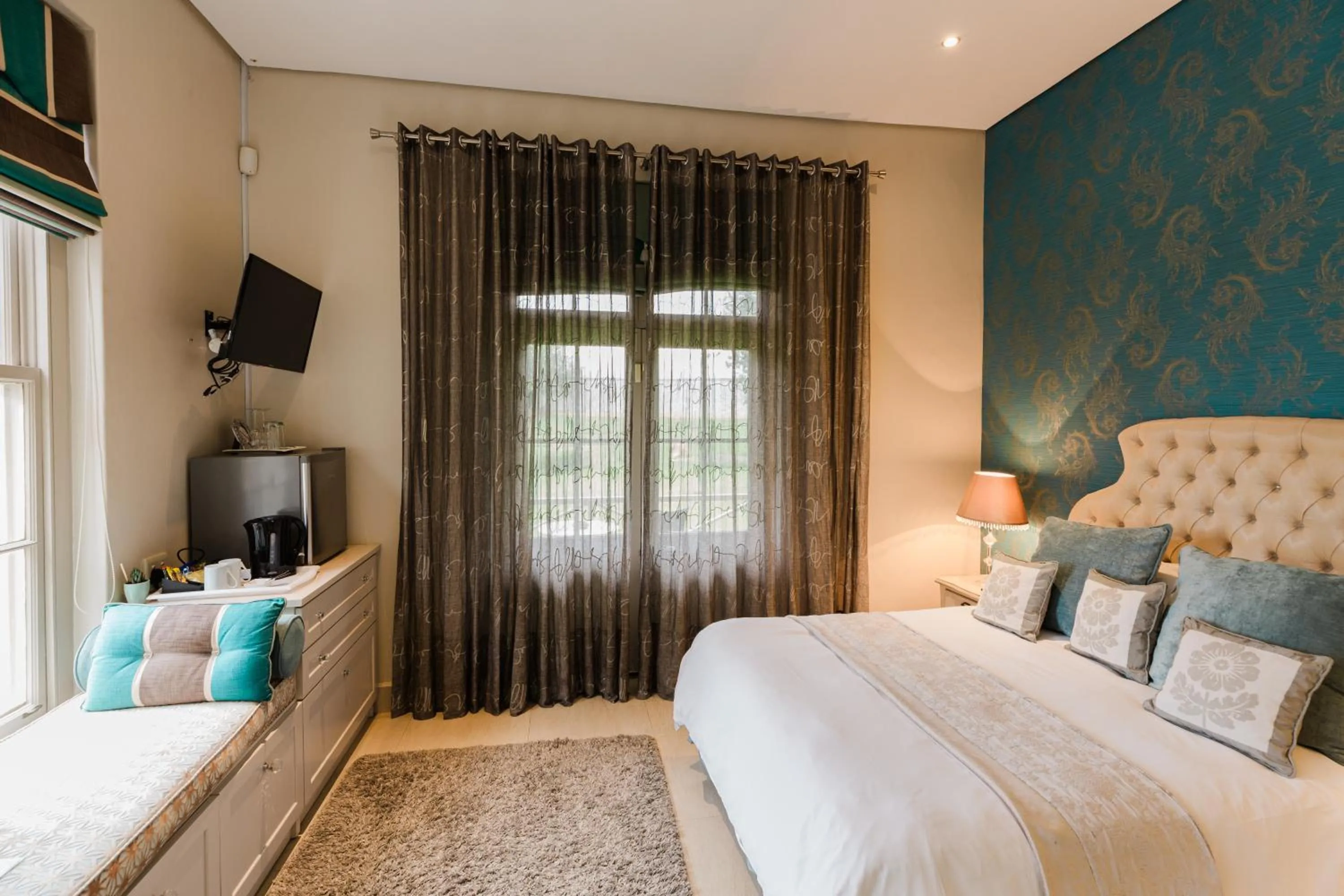 Bed in Marshden Estate