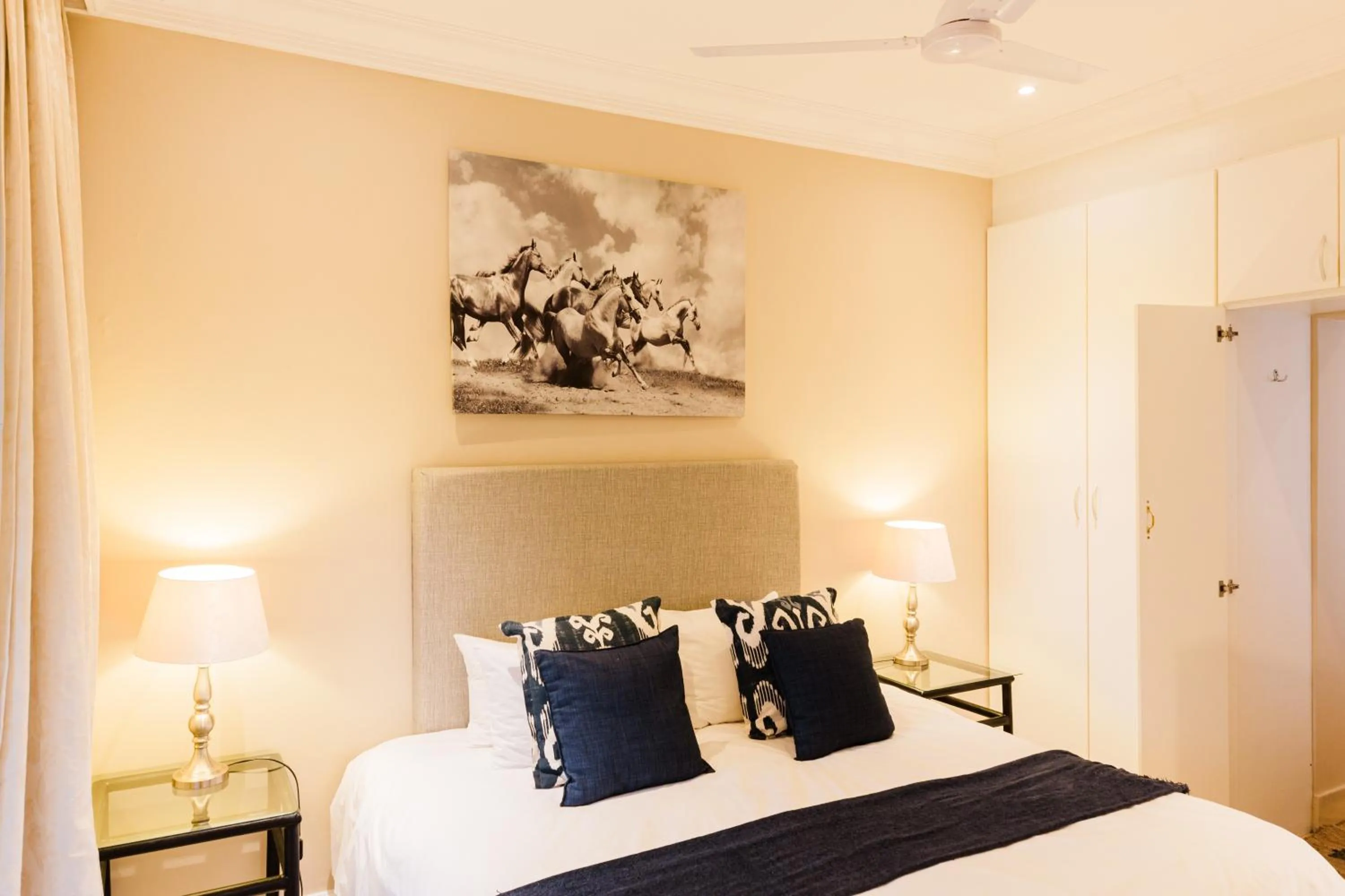 Bed in Marshden Estate